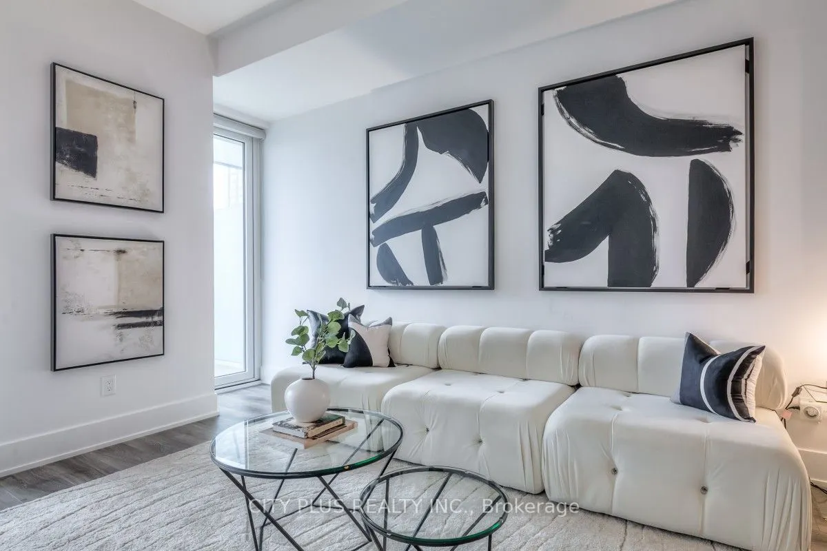 200 BLOOR Street W, #1307