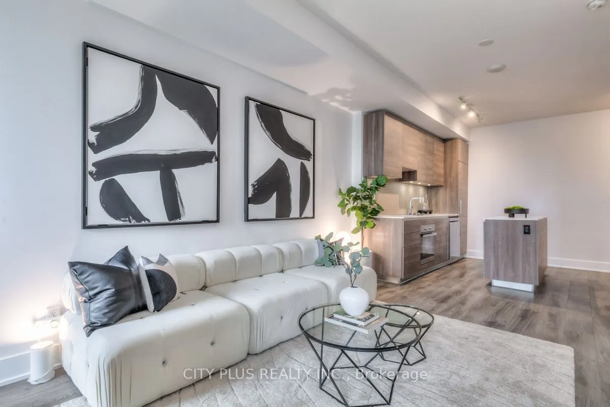 200 BLOOR Street W, #1307