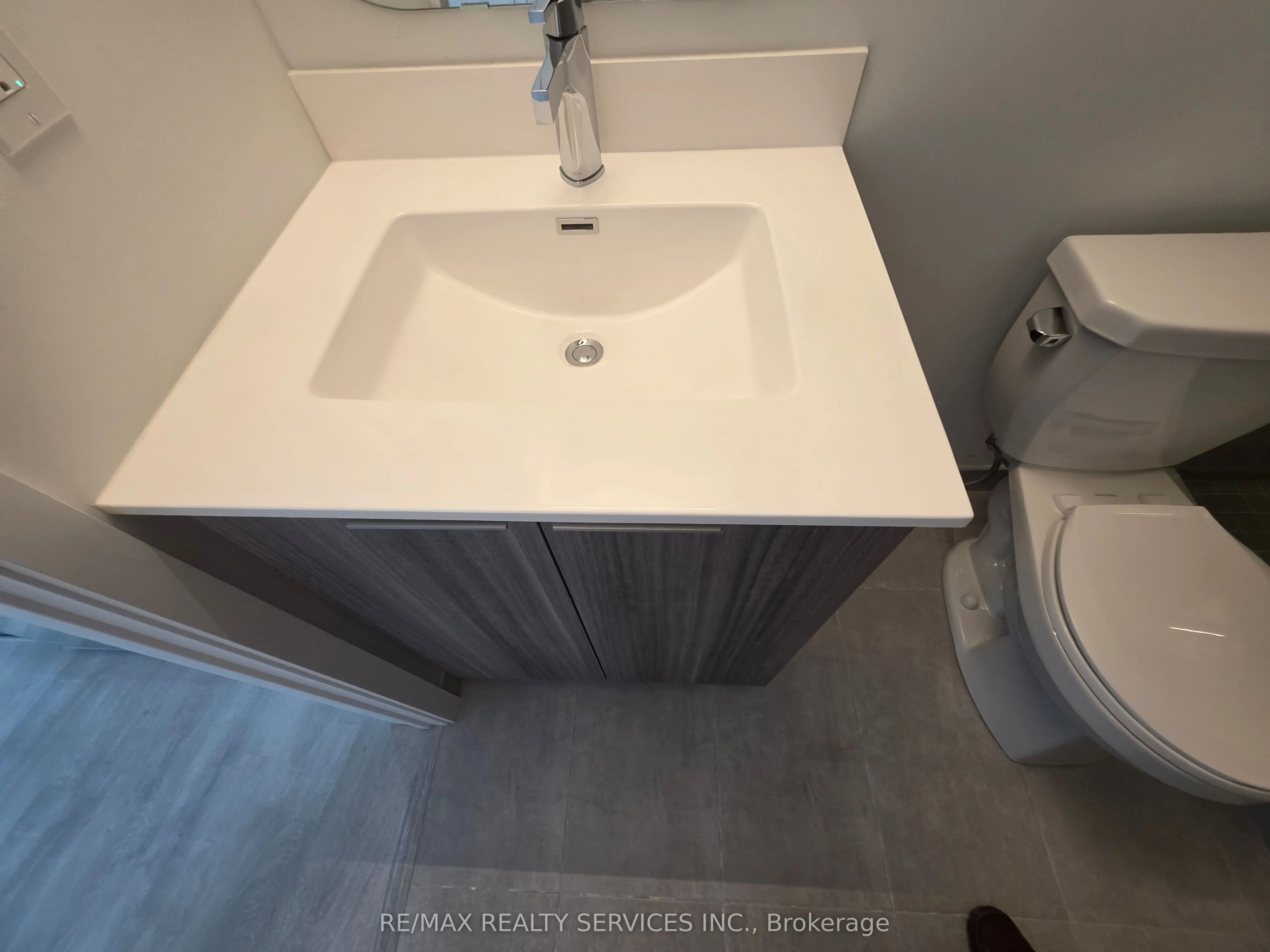 15 Richardson Street, #1