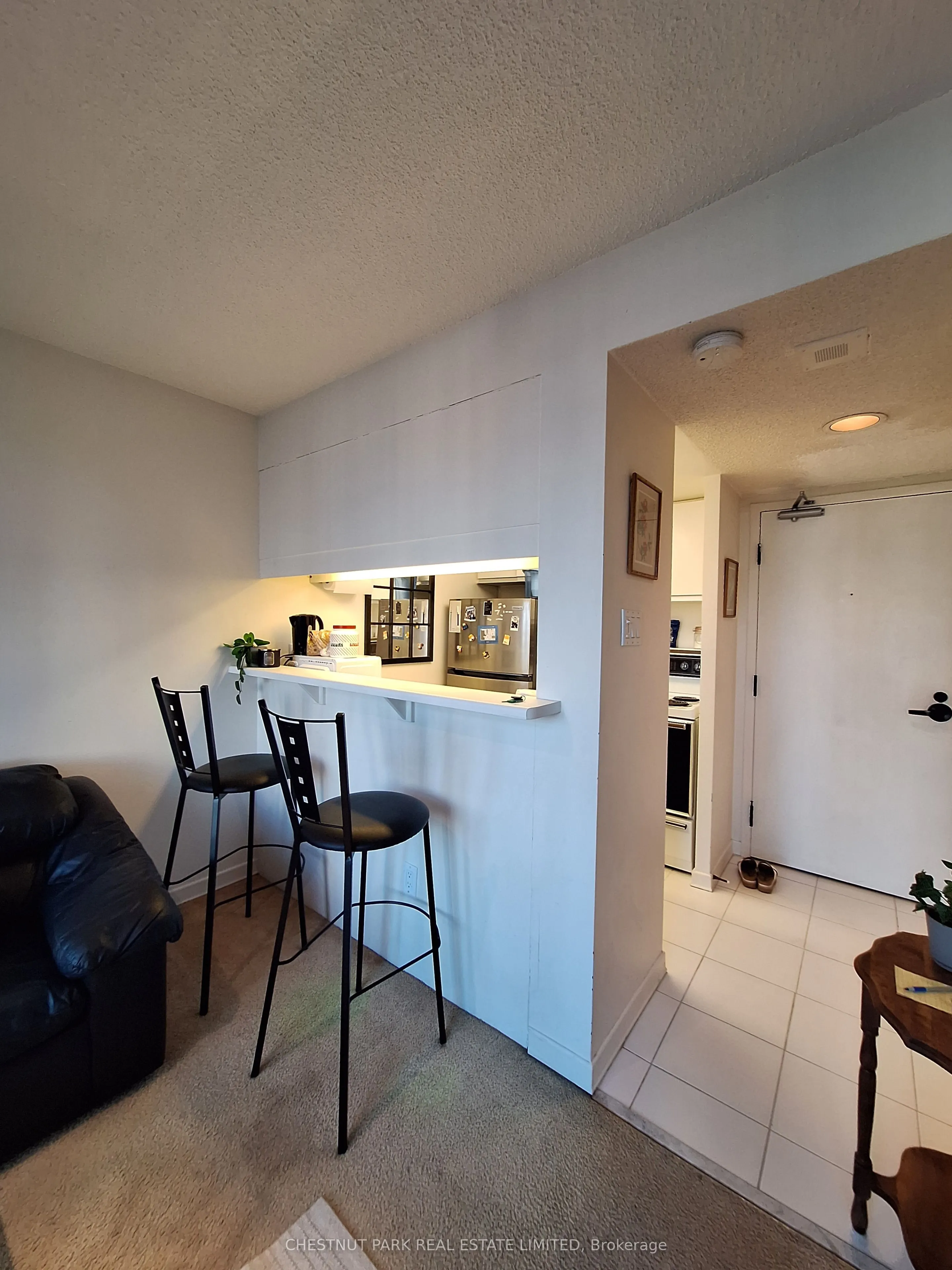 25 Maitland Street, #802
