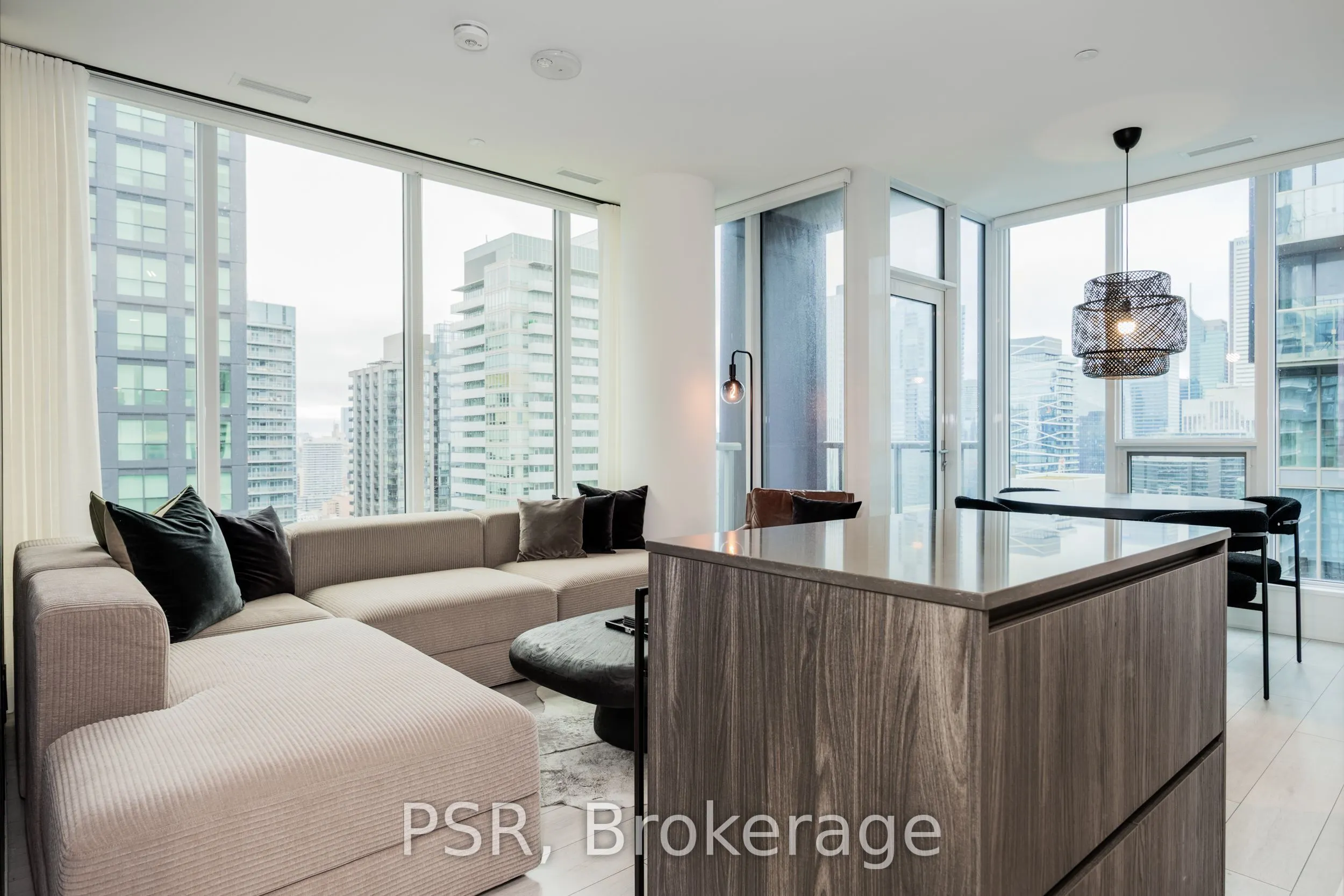 35 Mercer Street, #3514