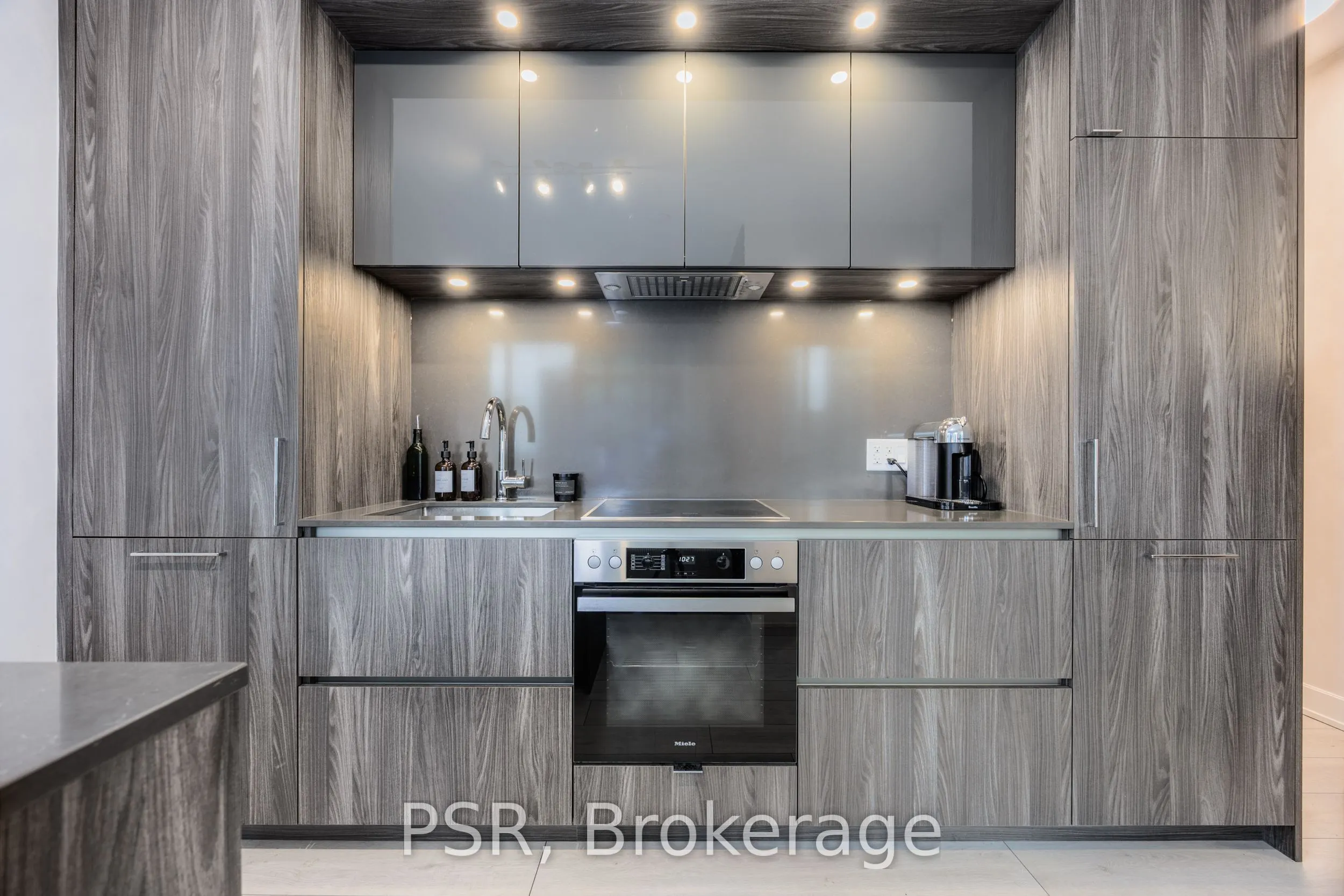 35 Mercer Street, #3514