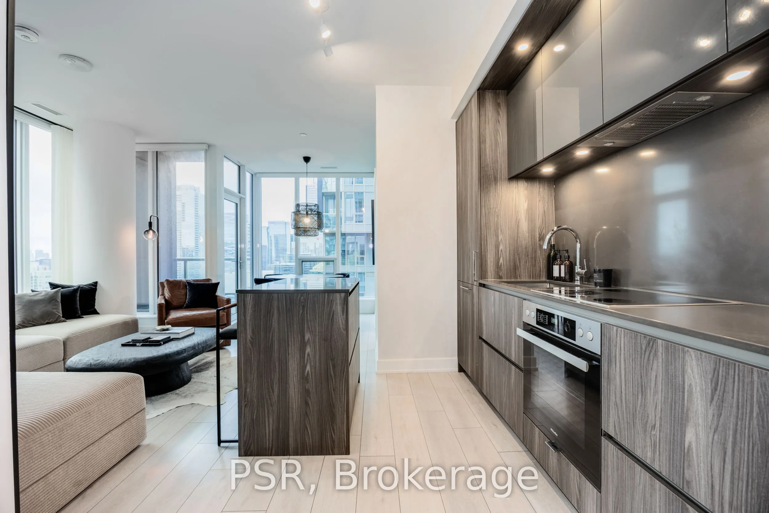 35 Mercer Street, #3514