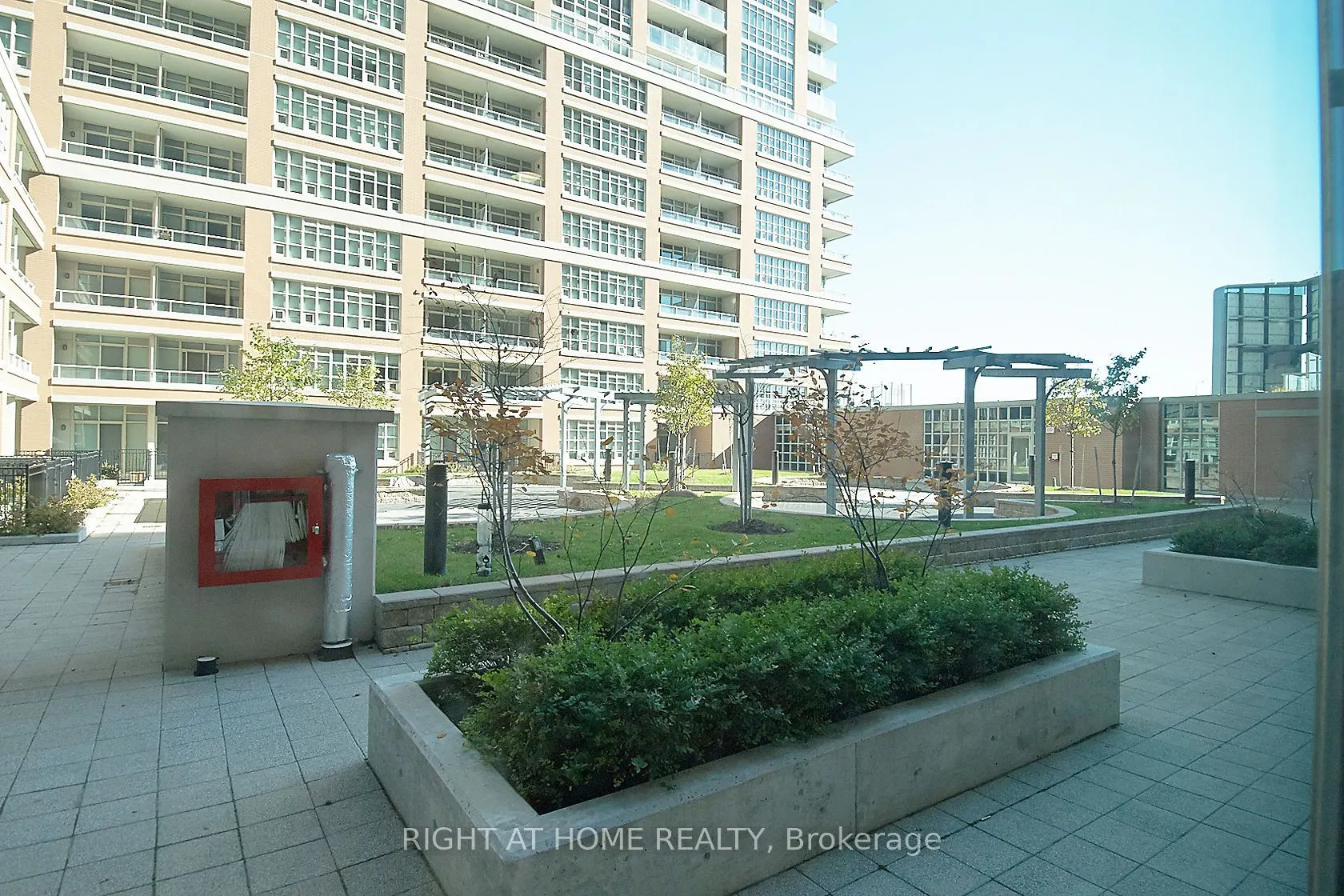 85 East Liberty Street, #704