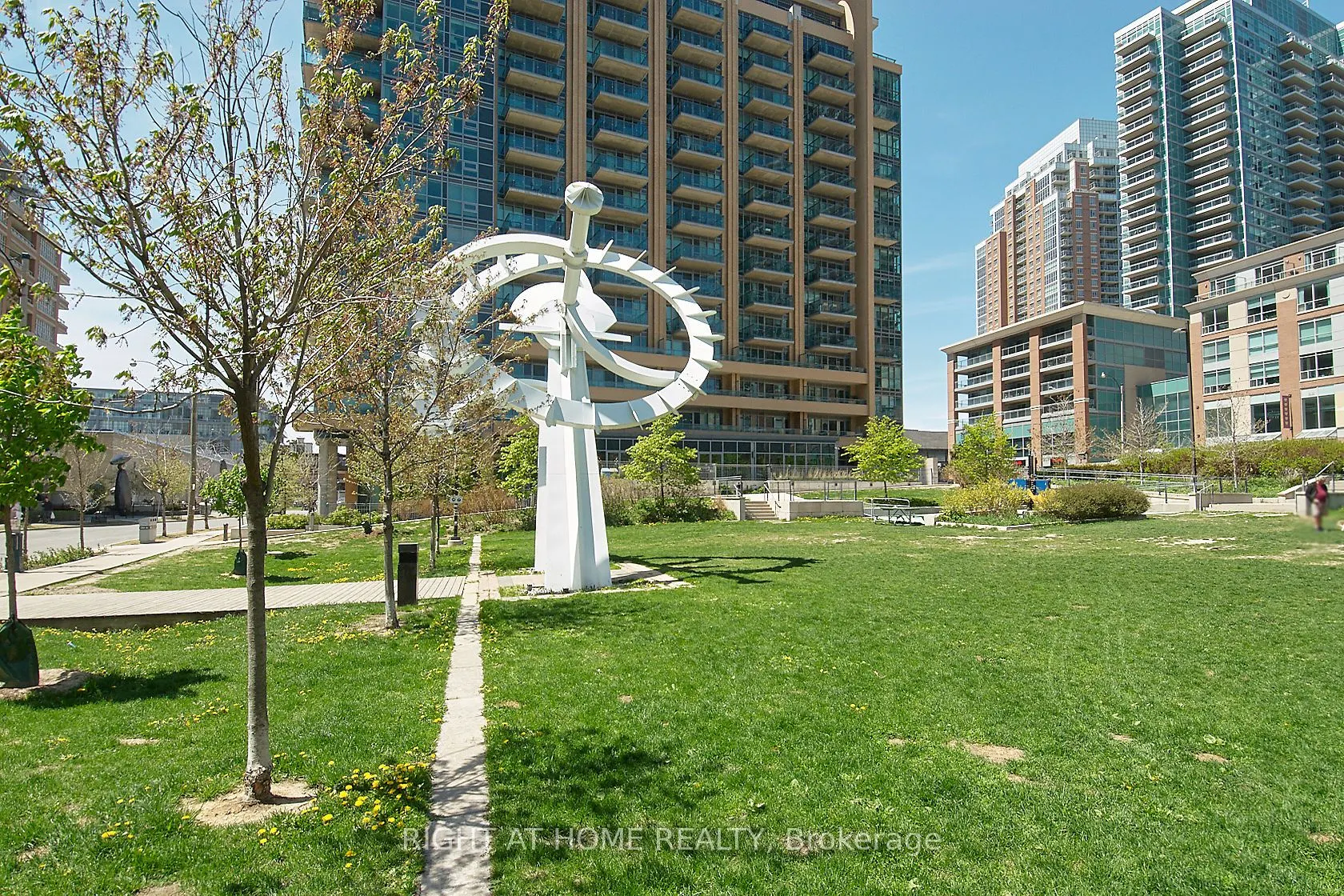 85 East Liberty Street, #704