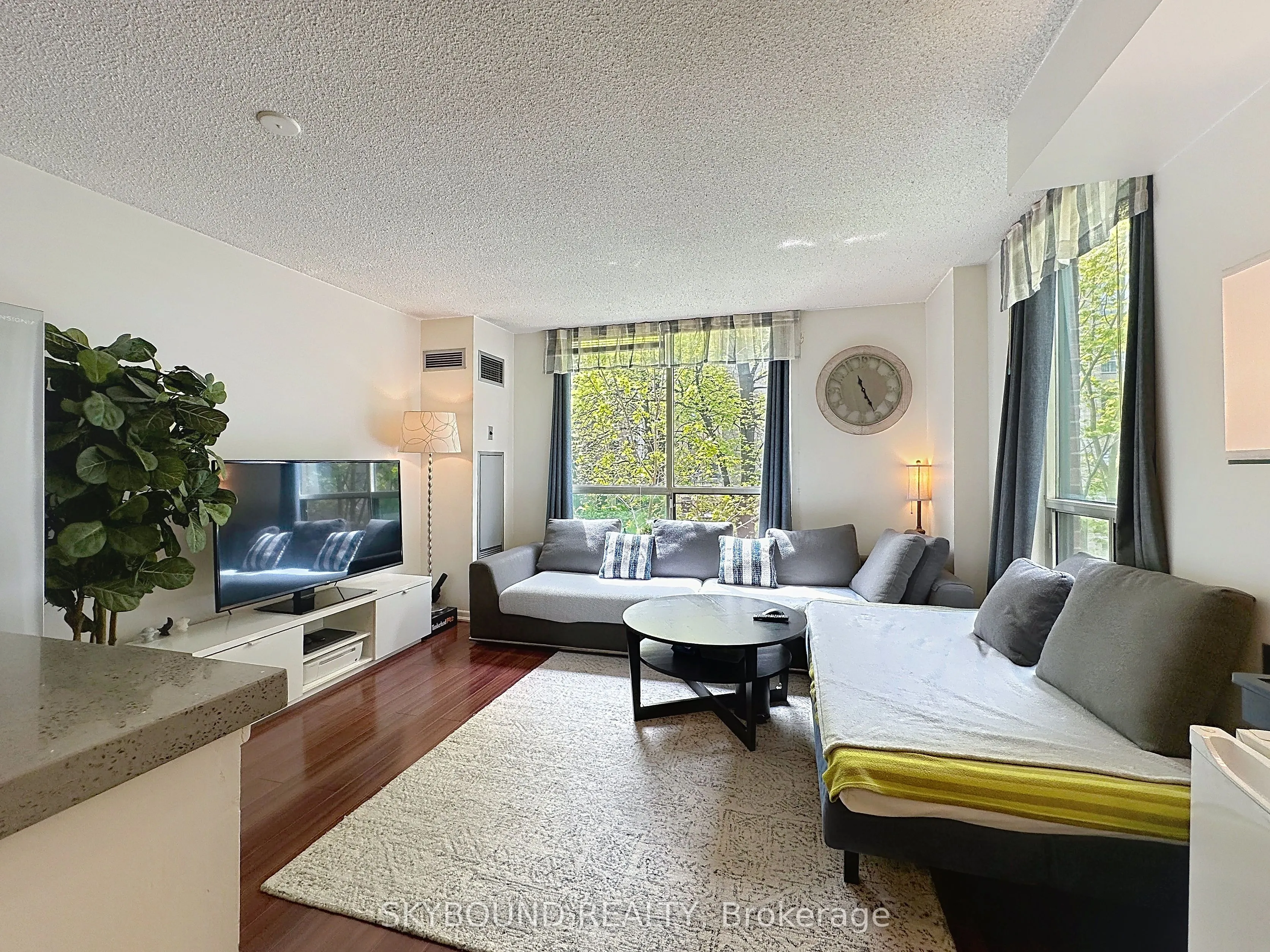 95 Prince Arthur Avenue, ##224