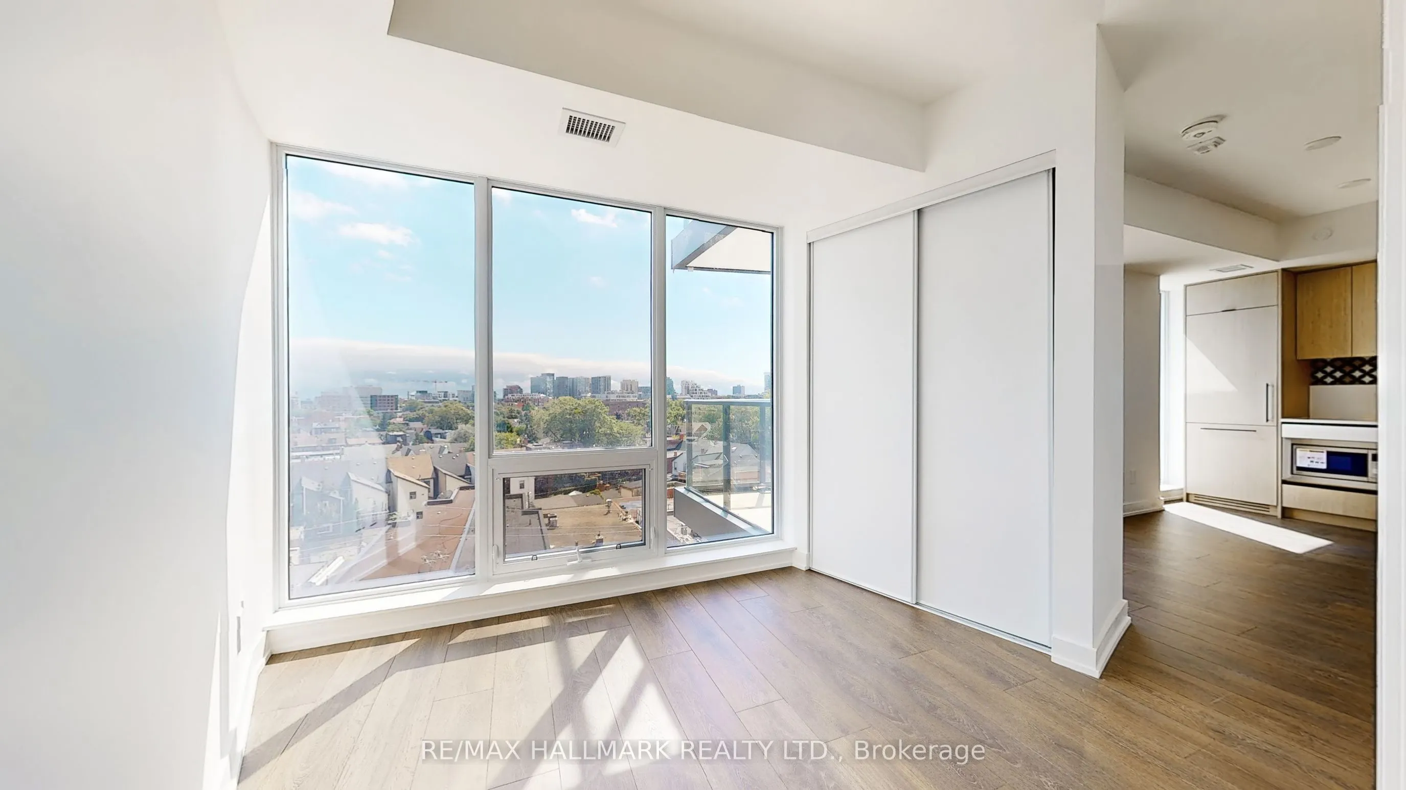 5 Lakeview Avenue, #703