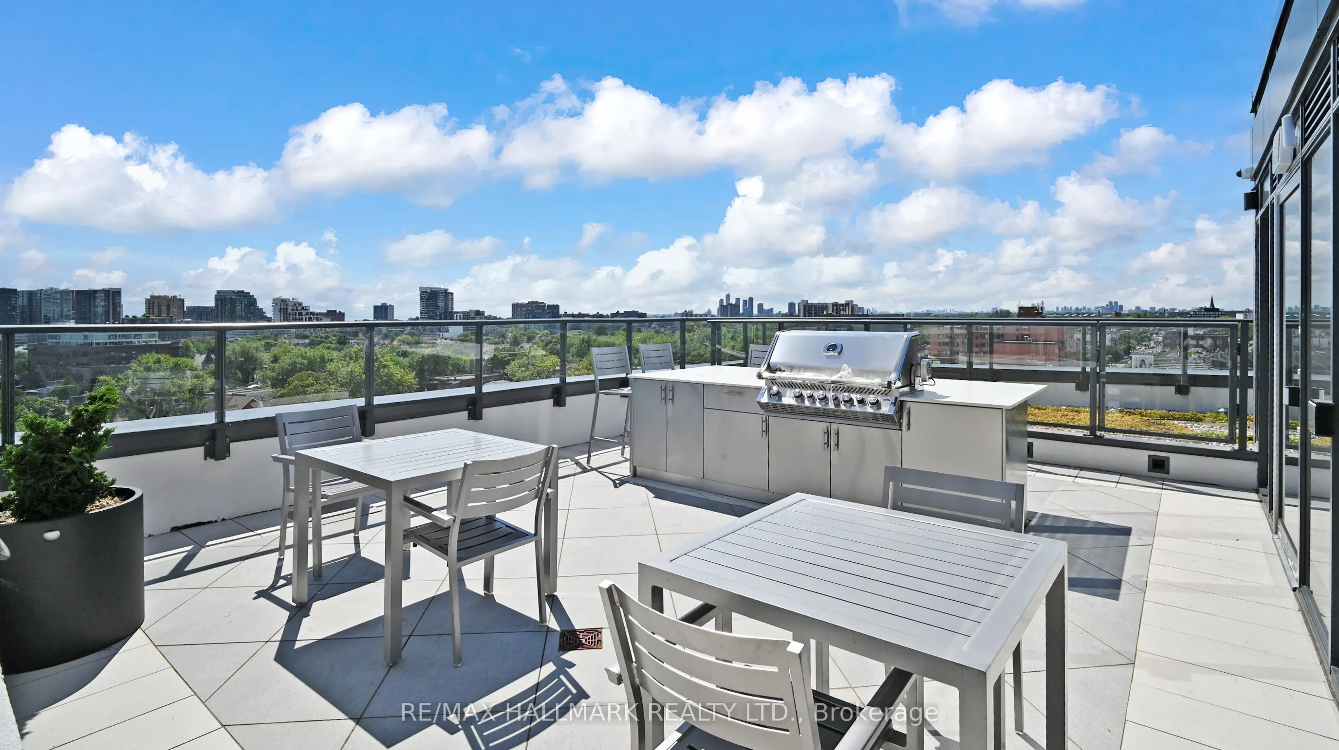 5 Lakeview Avenue, #709