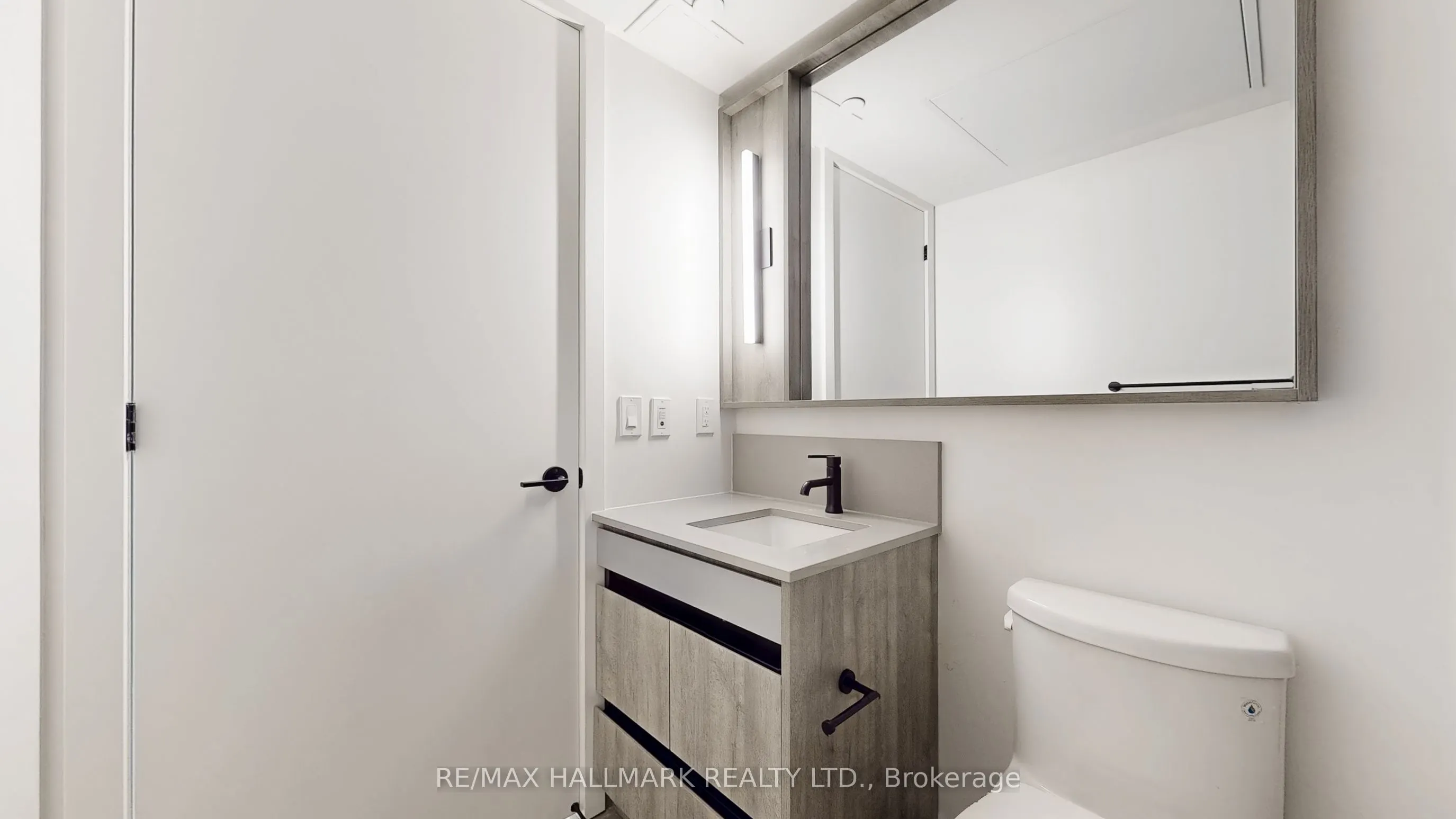5 Lakeview Avenue, #709