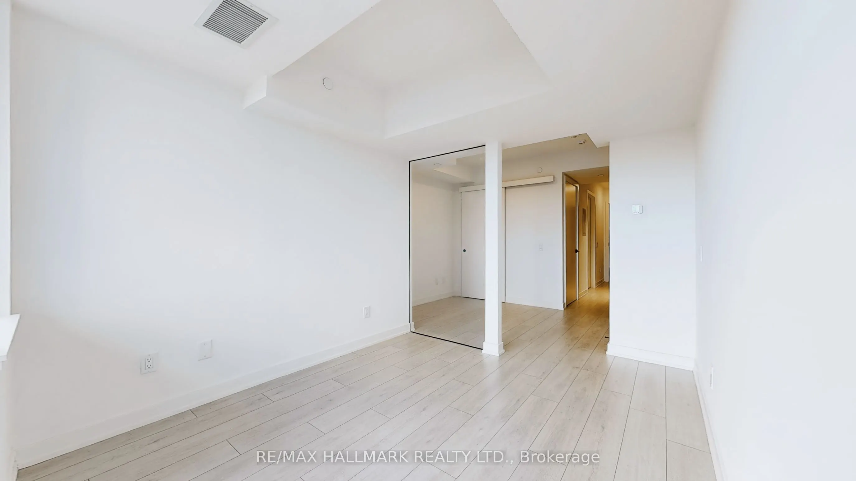 5 Lakeview Avenue, #709