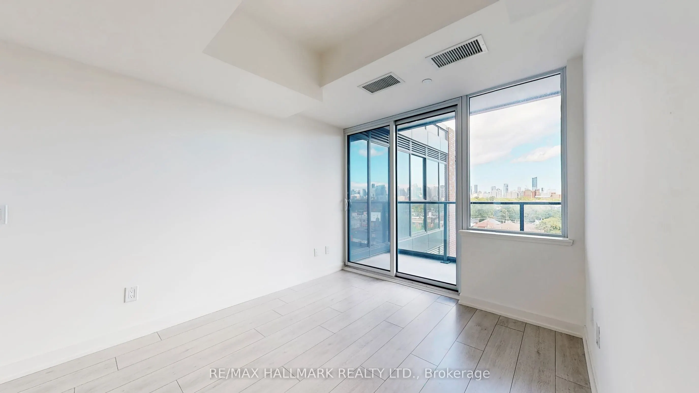 5 Lakeview Avenue, #709