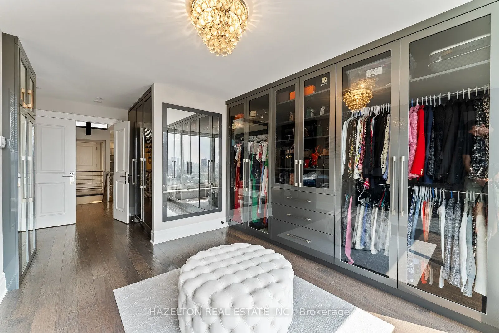110 Bloor Street W, #2008