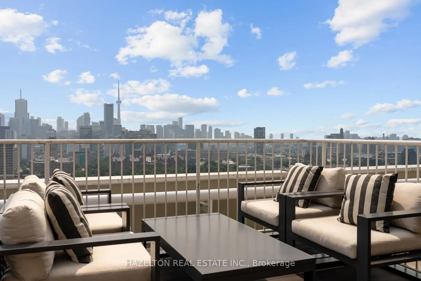 110 Bloor Street W, #2008