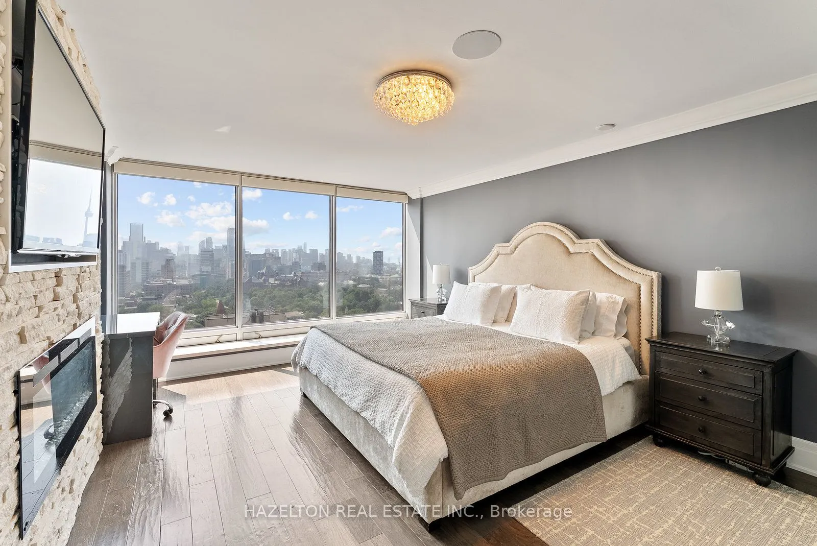110 Bloor Street W, #2008