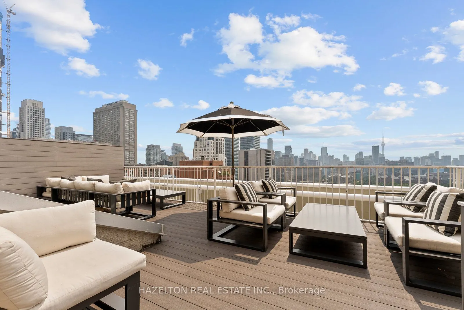 110 Bloor Street W, #2008