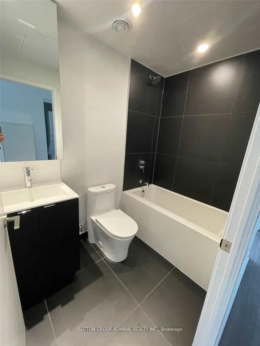 20 Edward Street, #1615