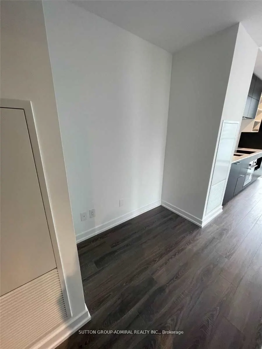20 Edward Street, #1615