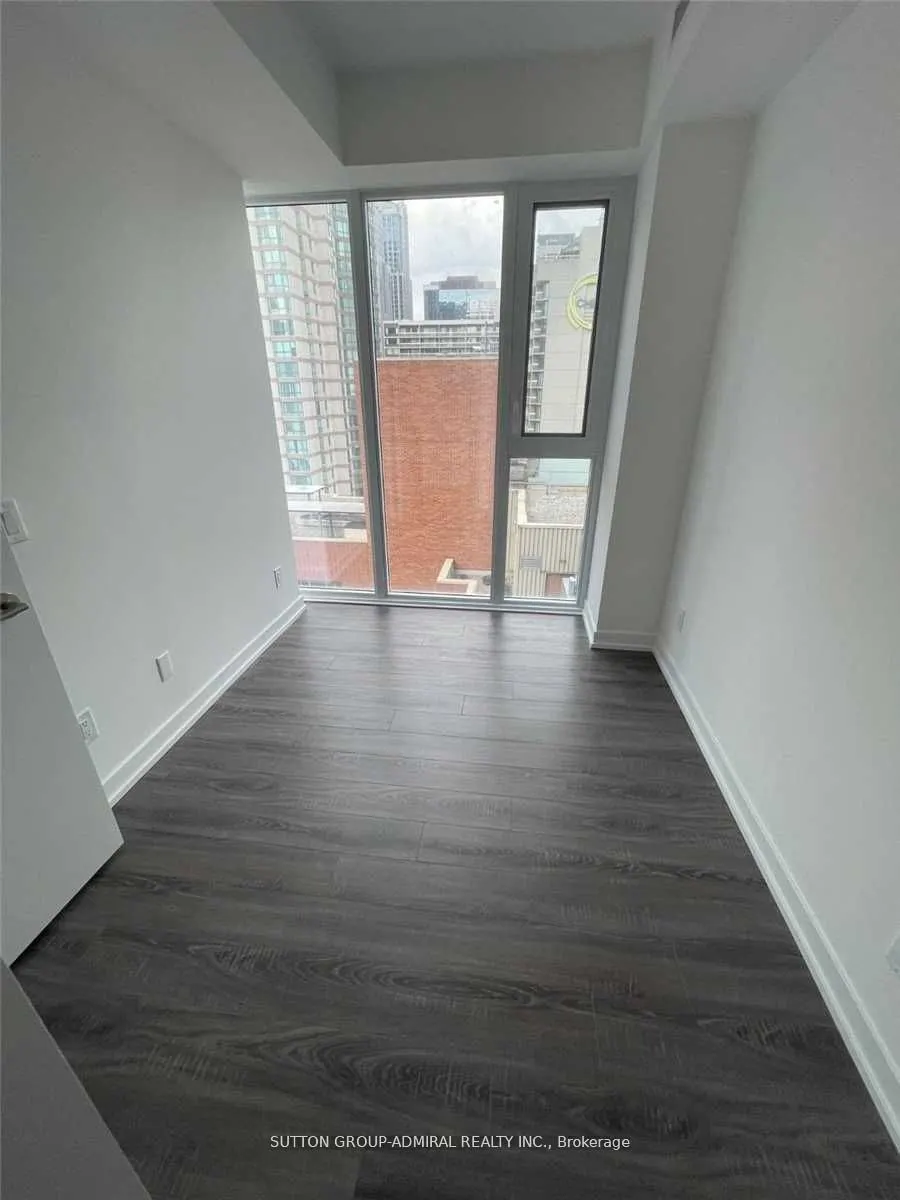 20 Edward Street, #1615