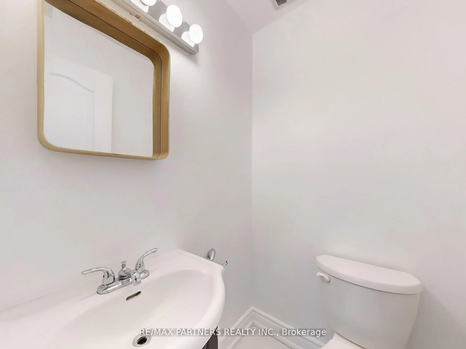 46 Woody Vine Way, #250
