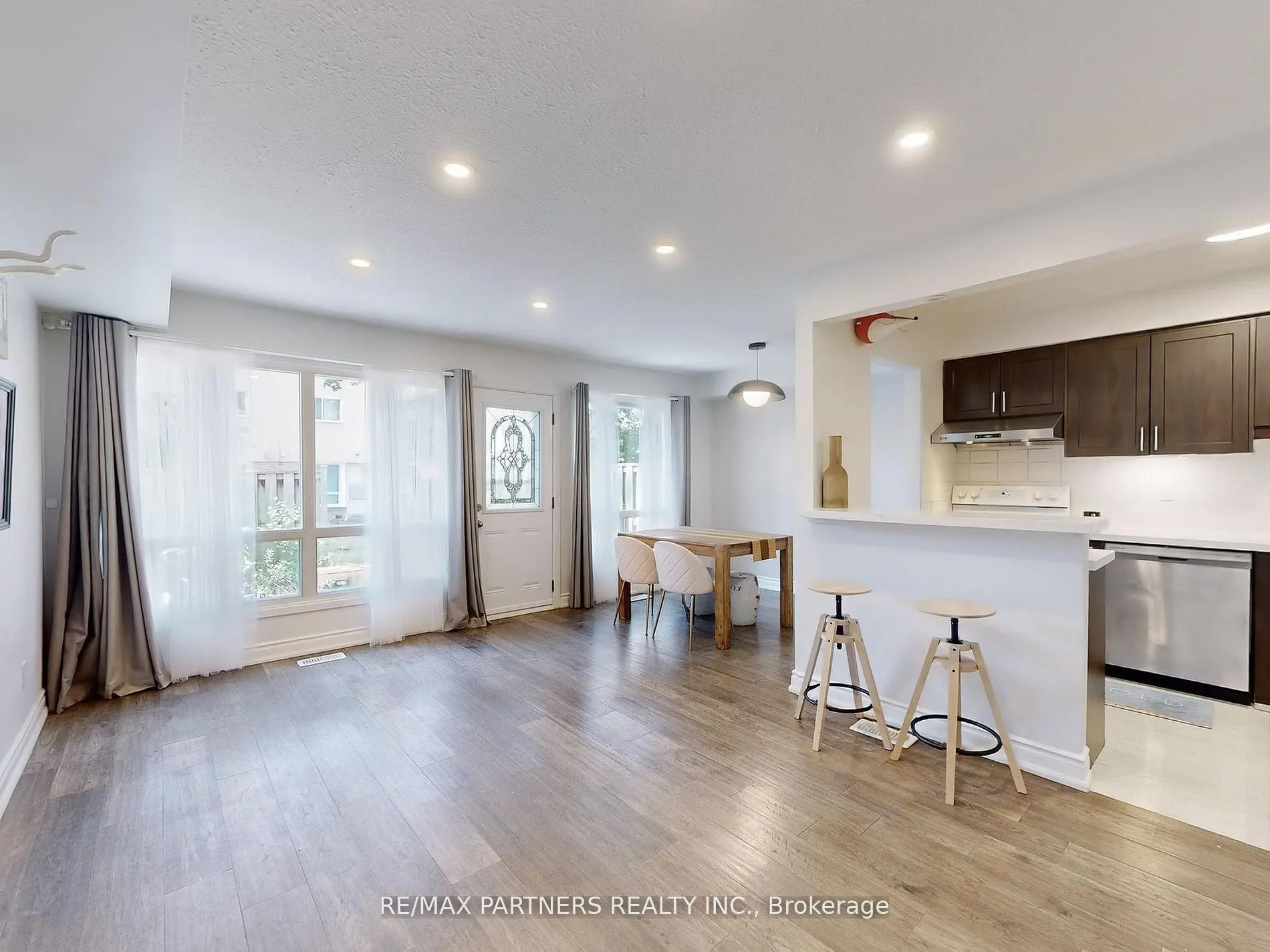 46 Woody Vine Way, #250