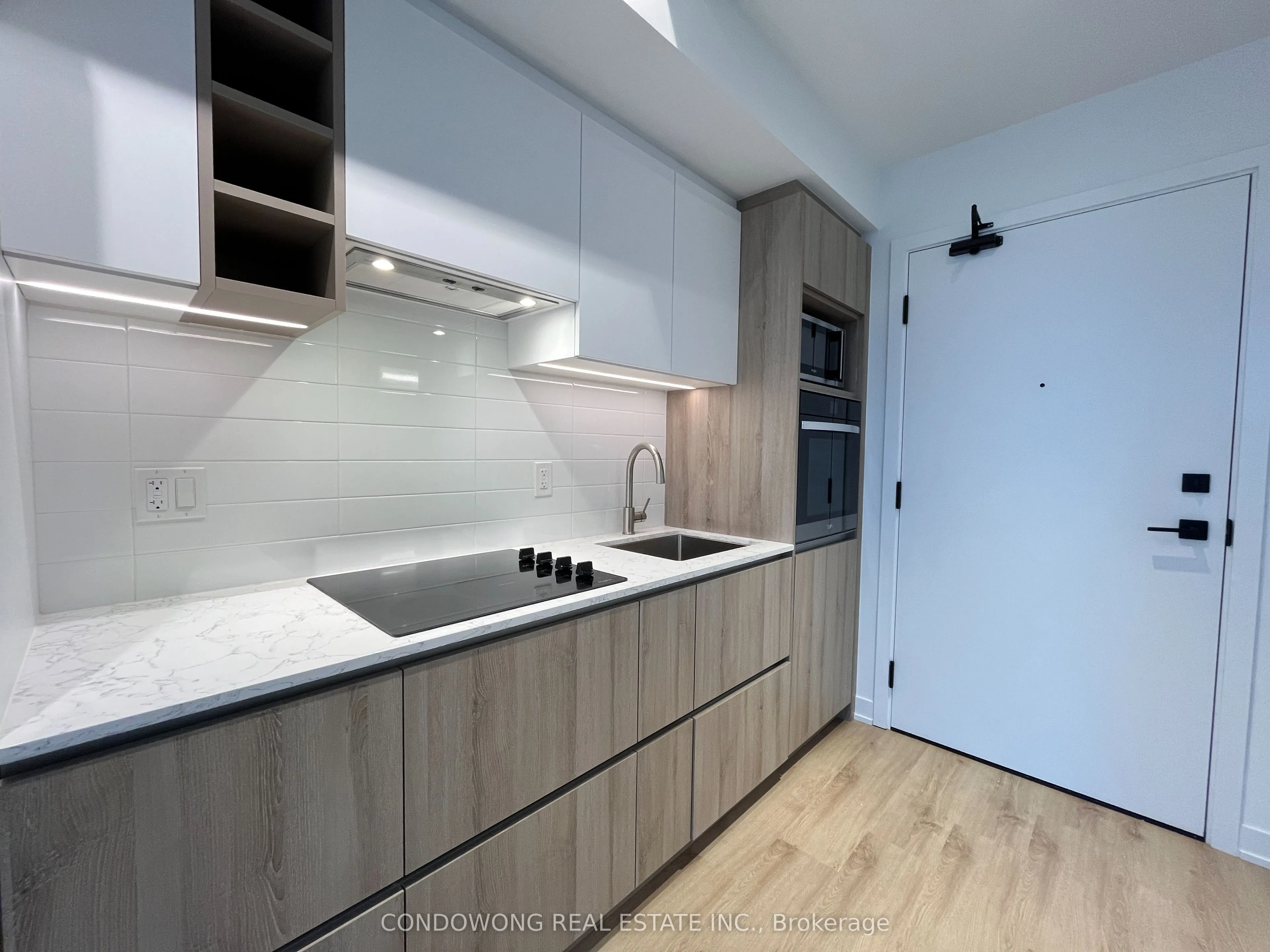 319 Jarvis Street, #3511