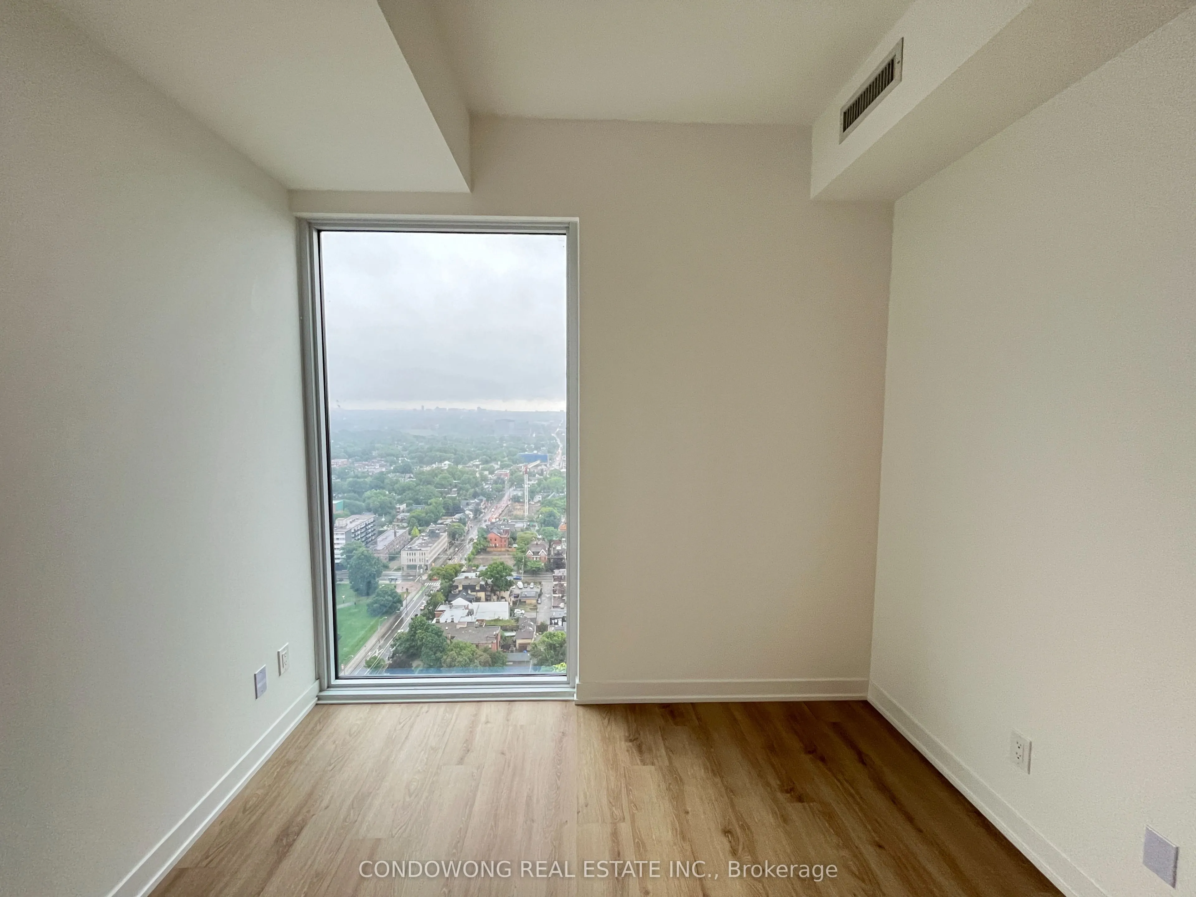 319 Jarvis Street, #3511