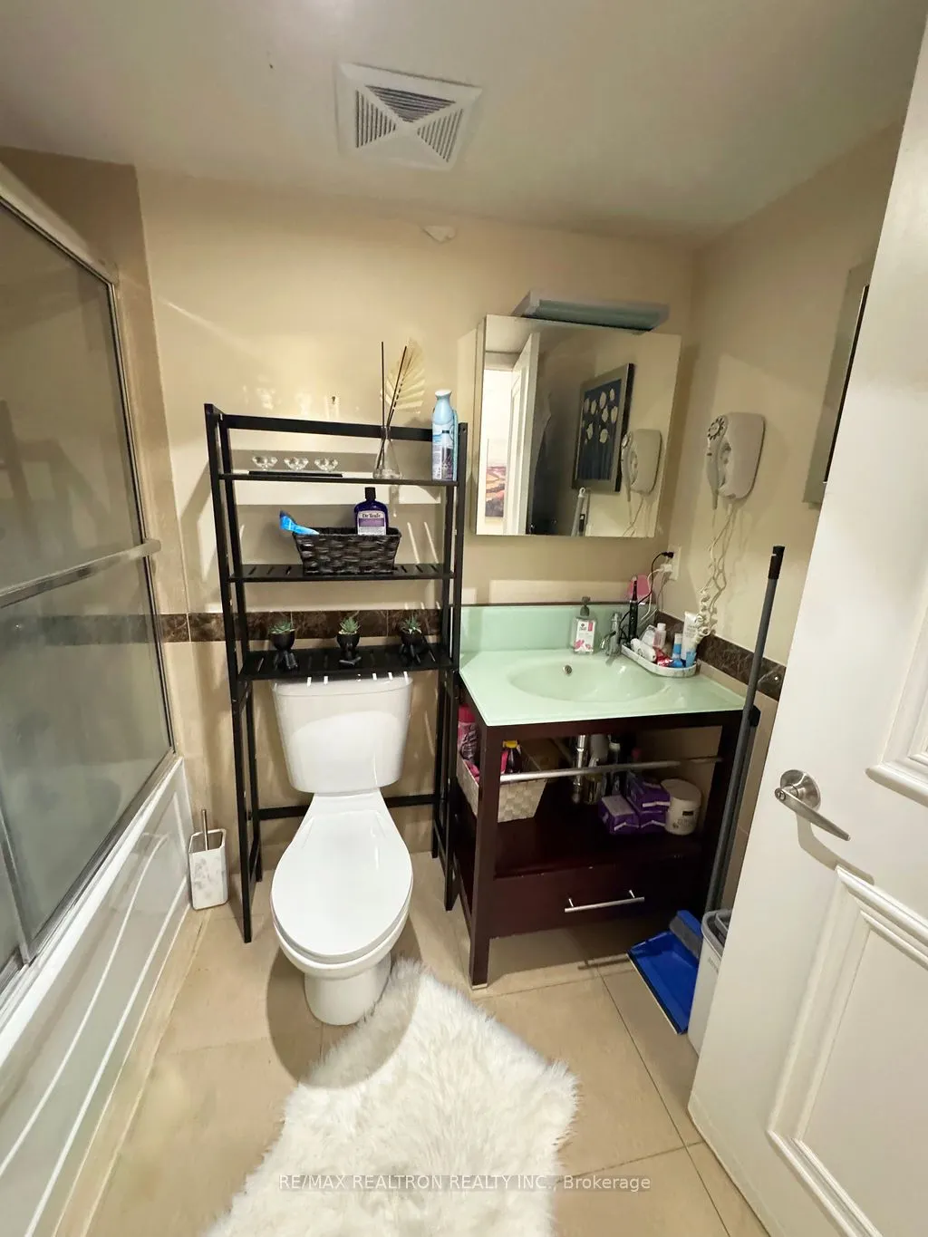 650 Sheppard Avenue E, #428
