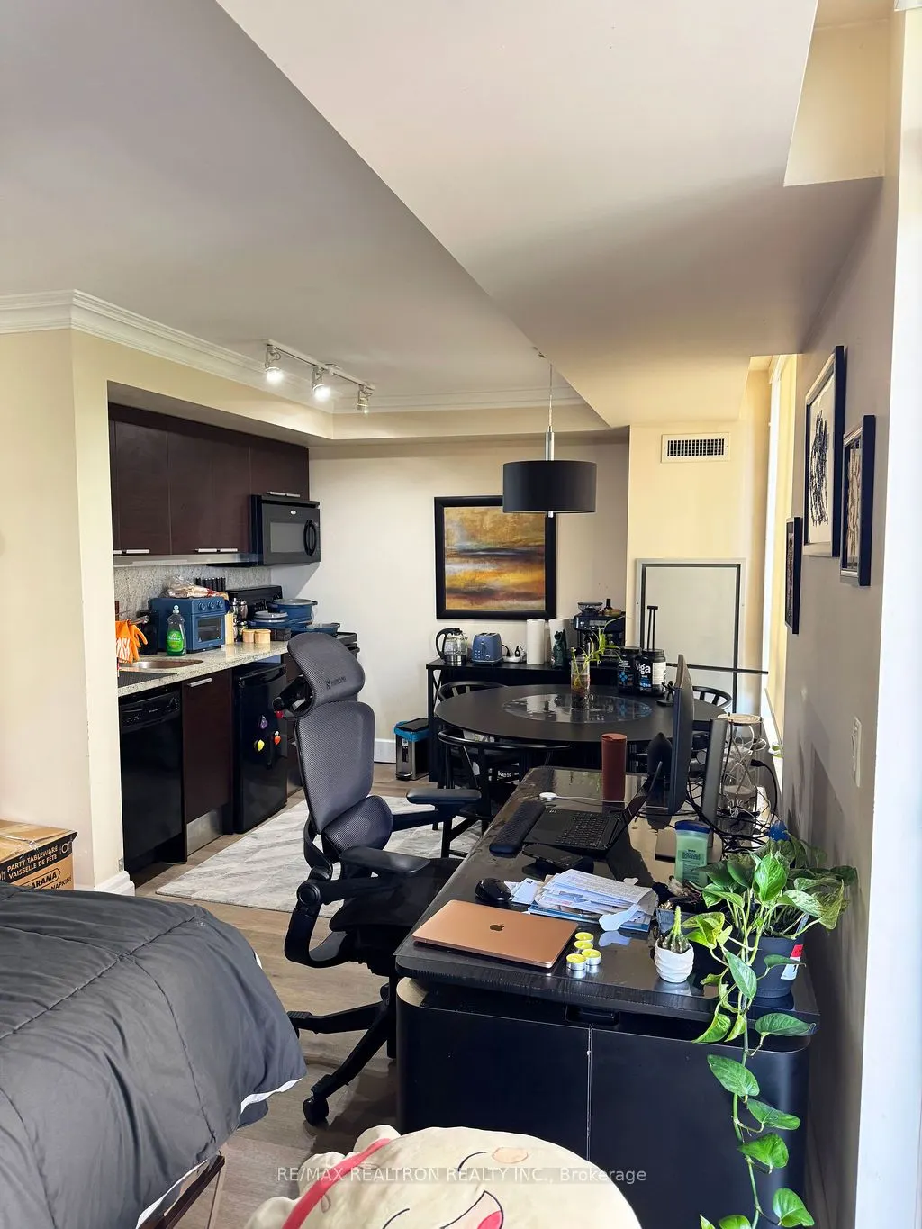 650 Sheppard Avenue E, #428