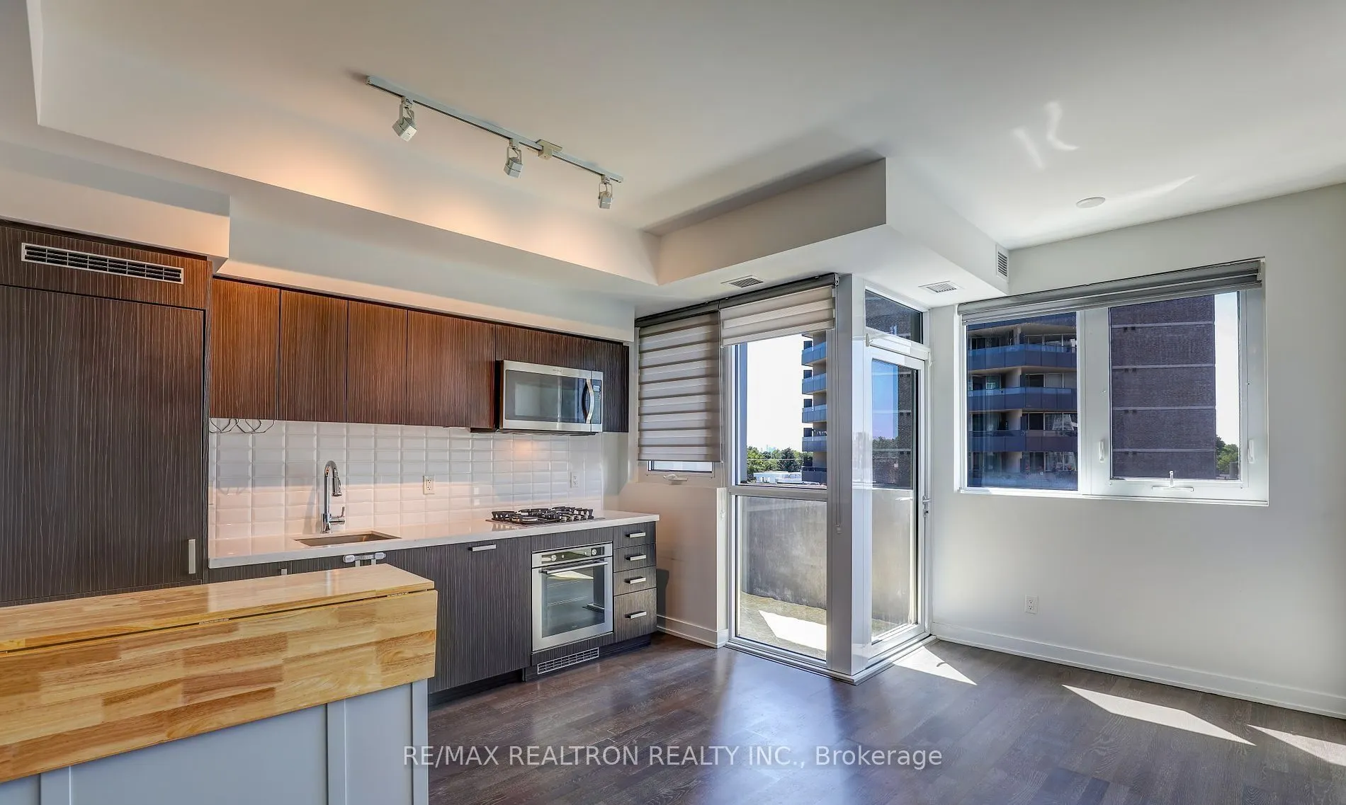 501 St Clair Avenue W, #317