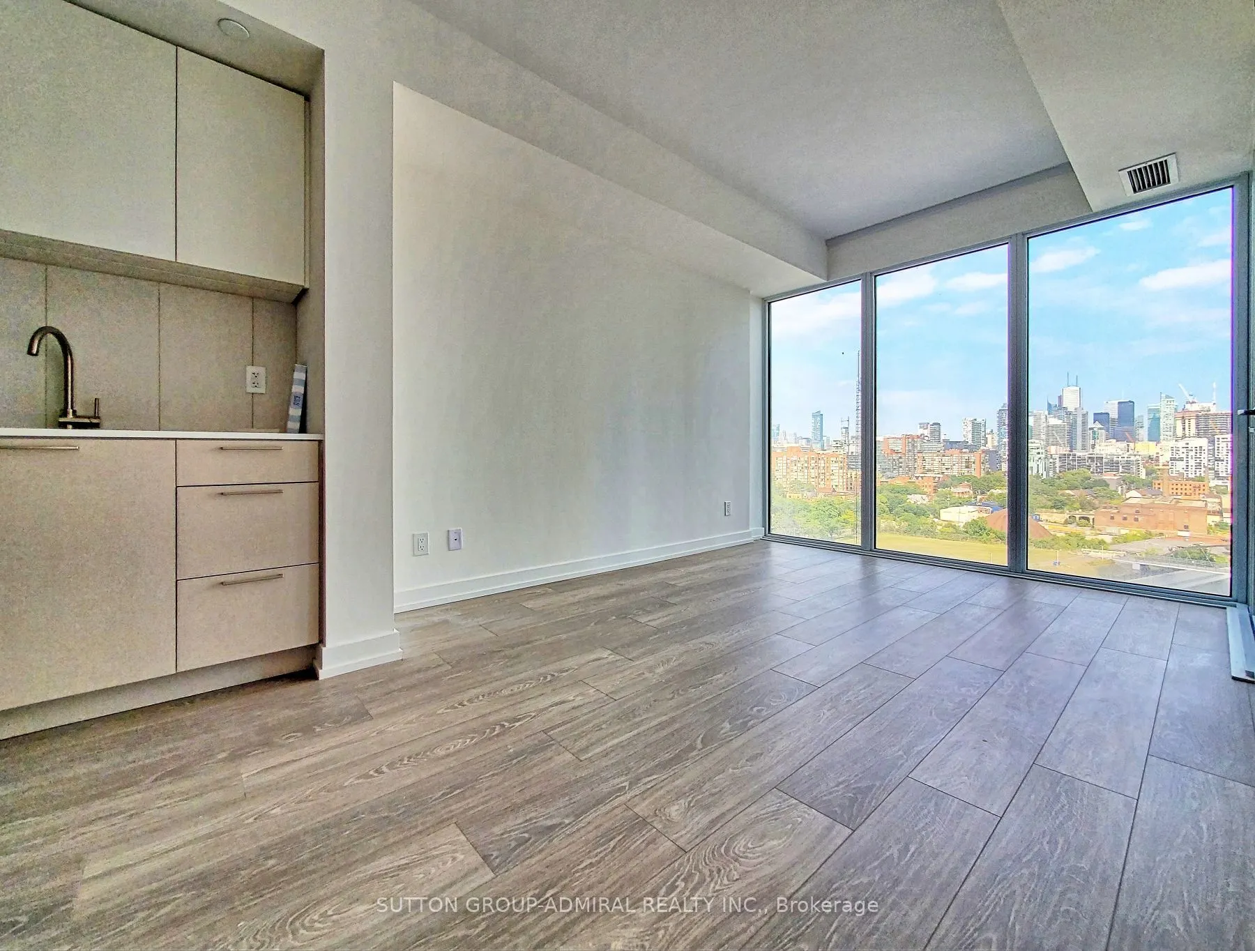 19 Western Battery Road, #1222