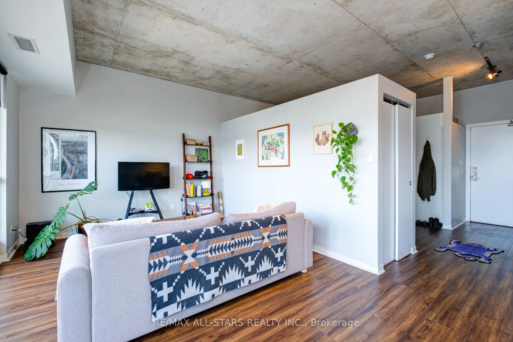 833 King Street W, #511