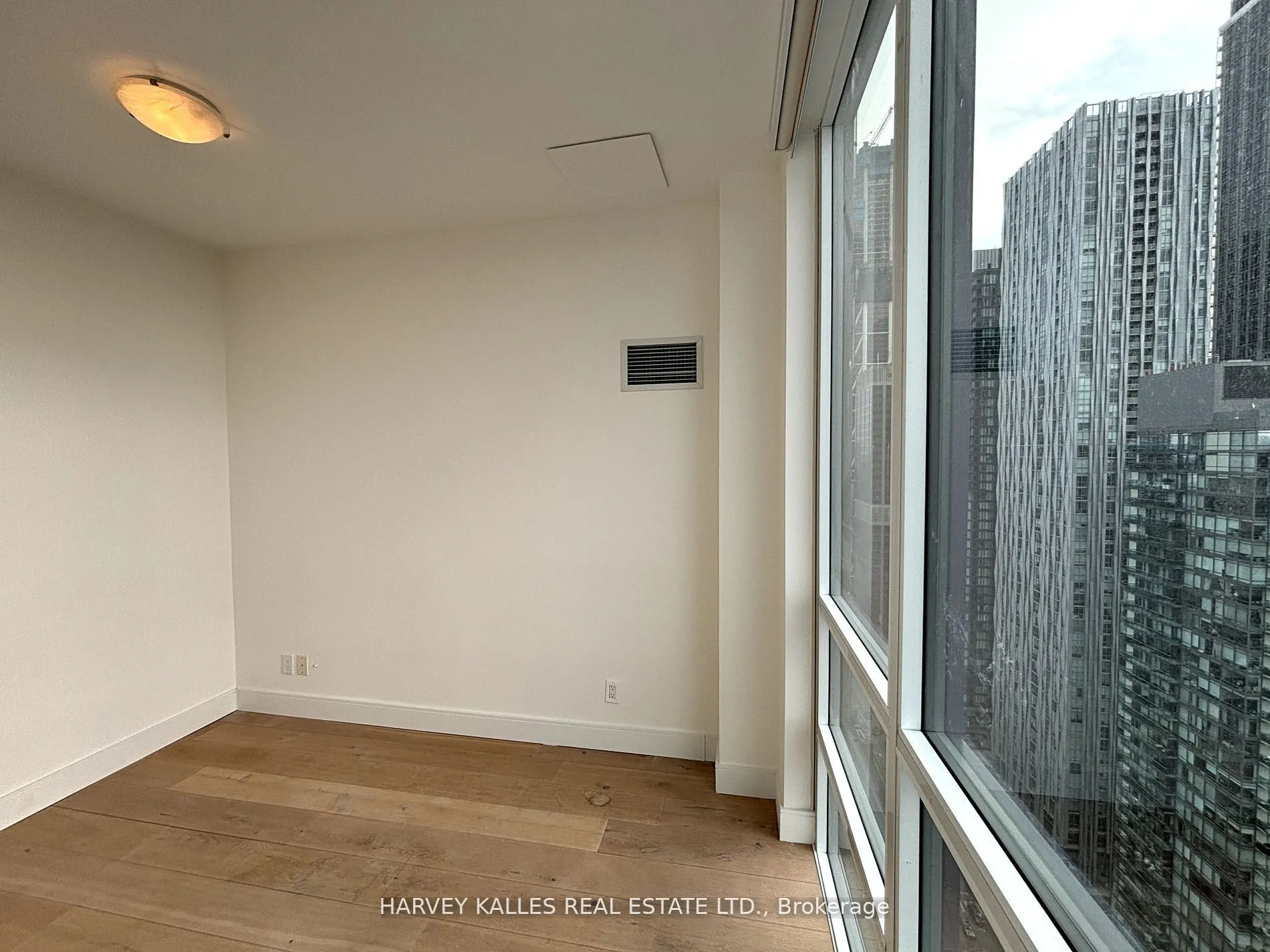 825 Church Street, #PH201