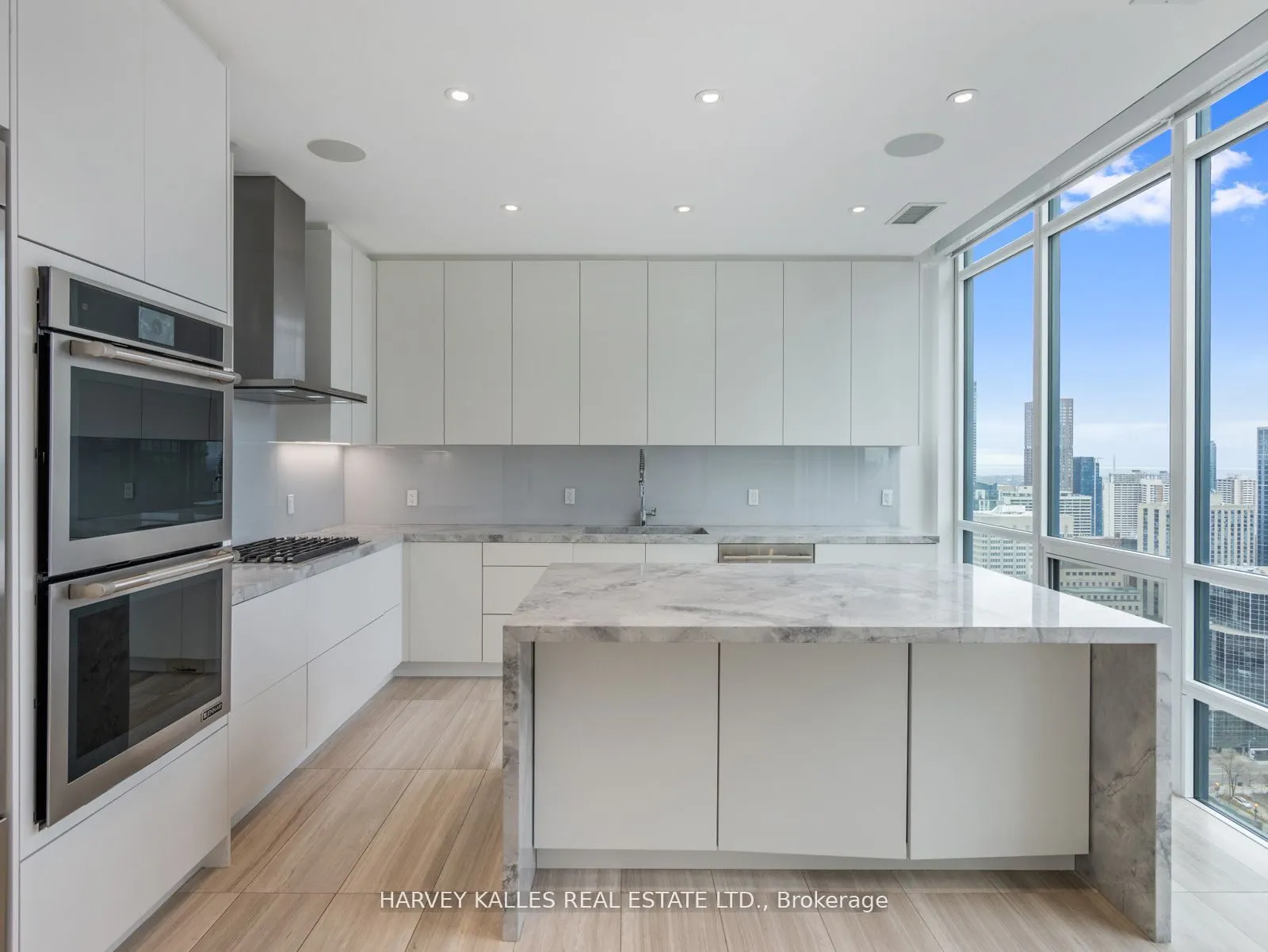 825 Church Street, #PH205