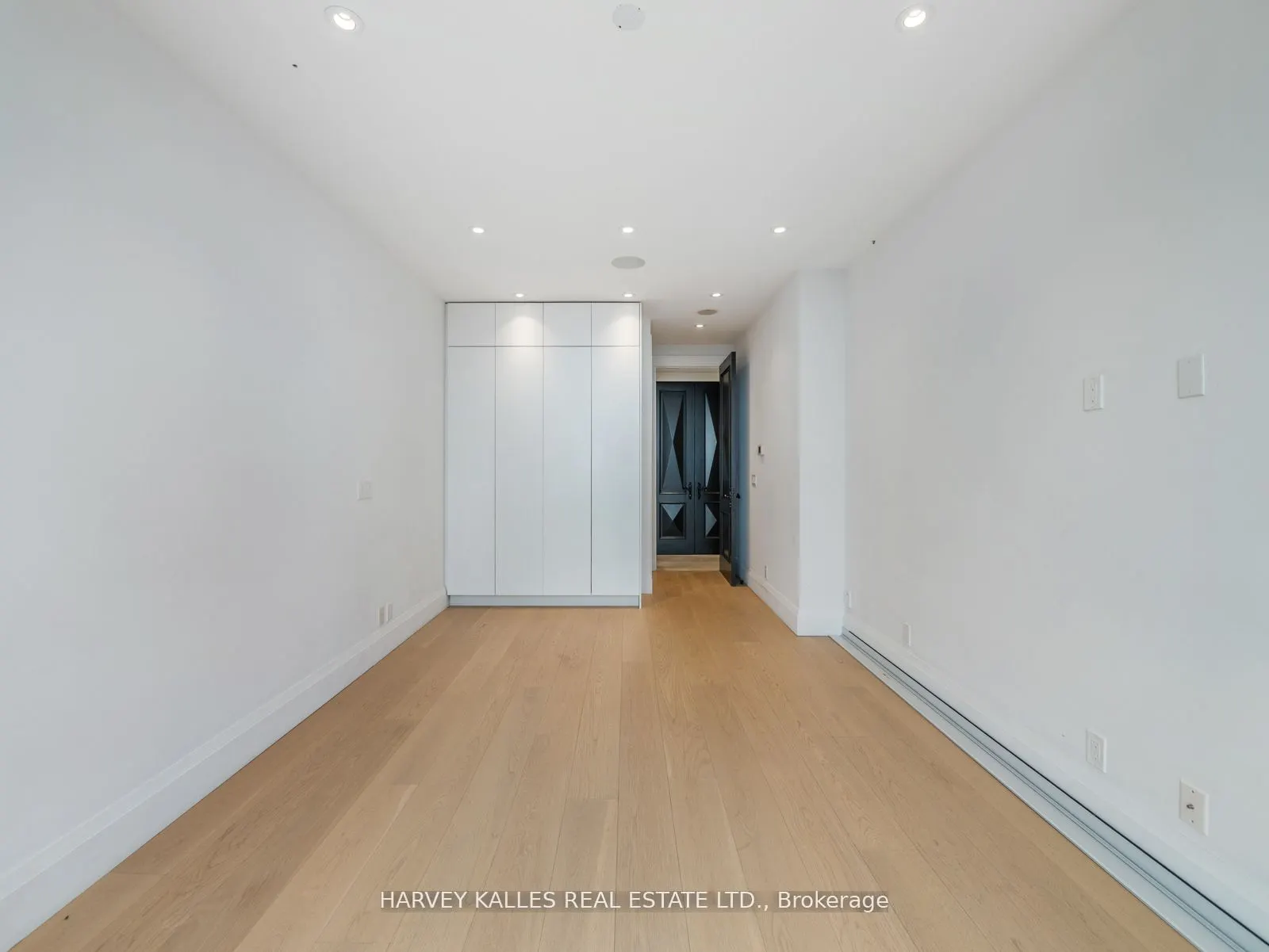 825 Church Street, #PH205