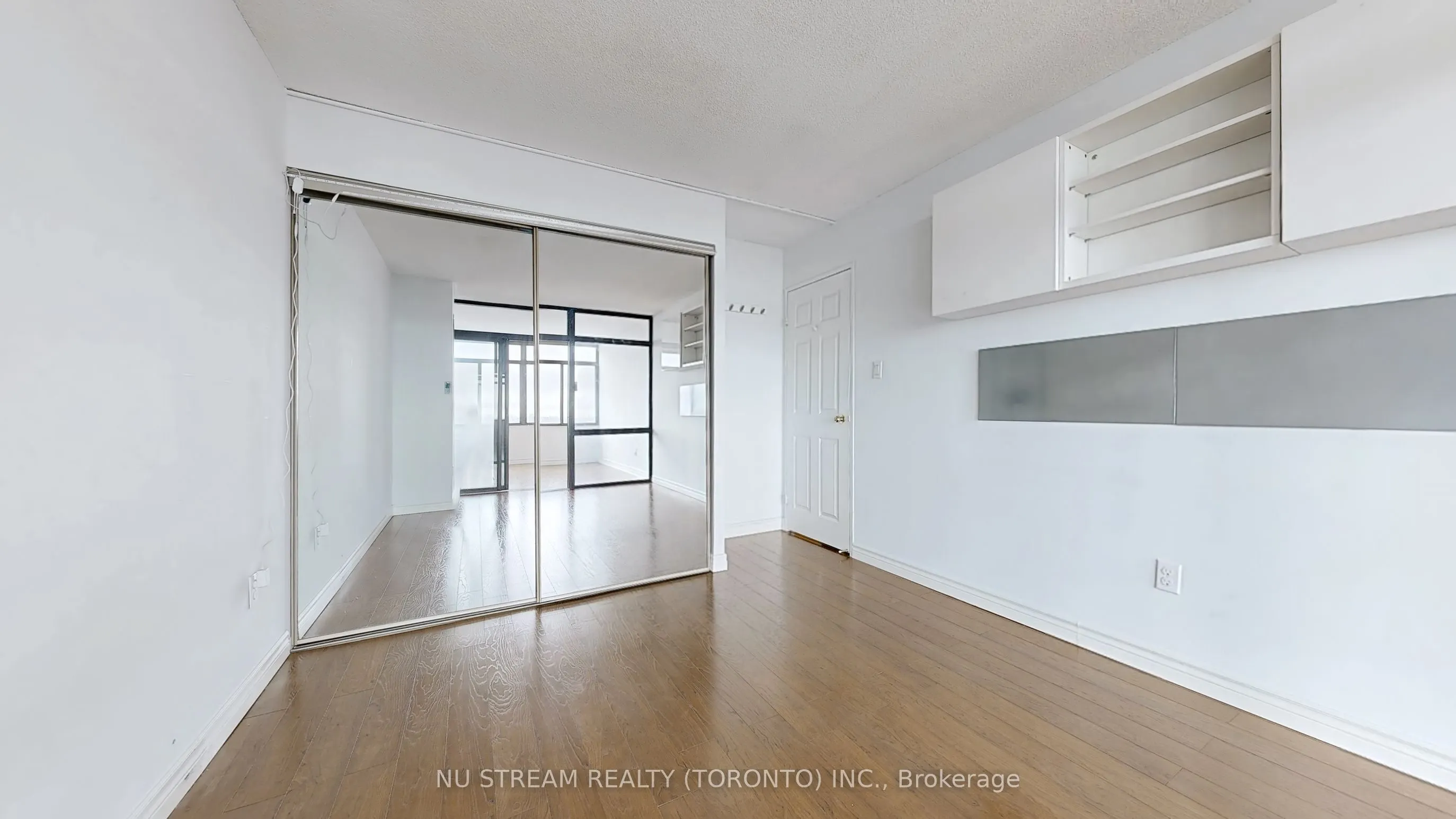 1555 Finch Avenue E, #2406