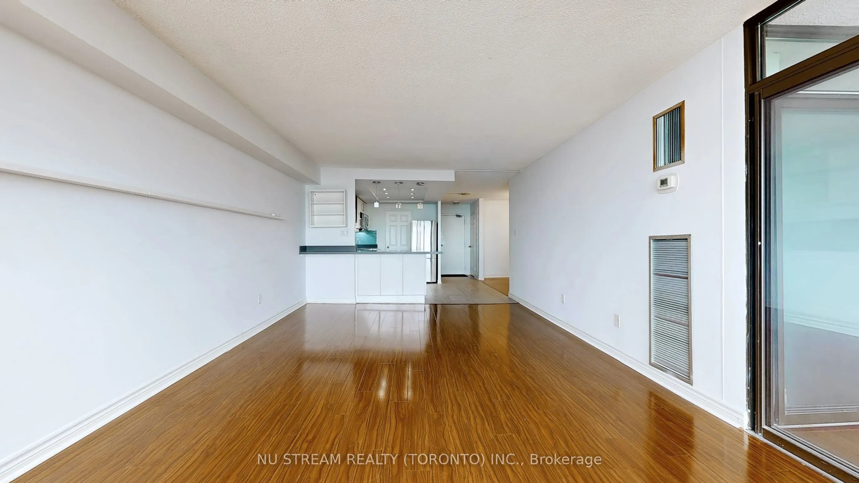 1555 Finch Avenue E, #2406