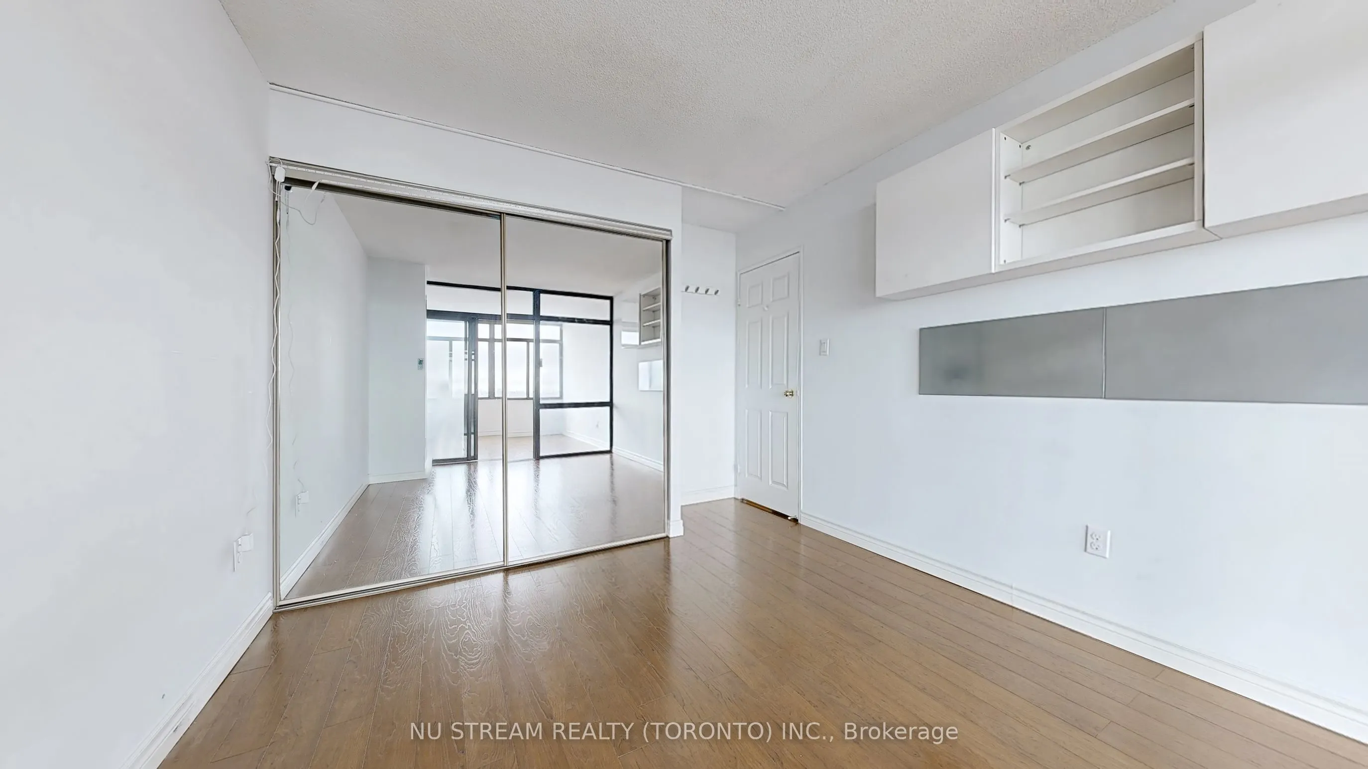 1555 Finch Avenue E, #2406