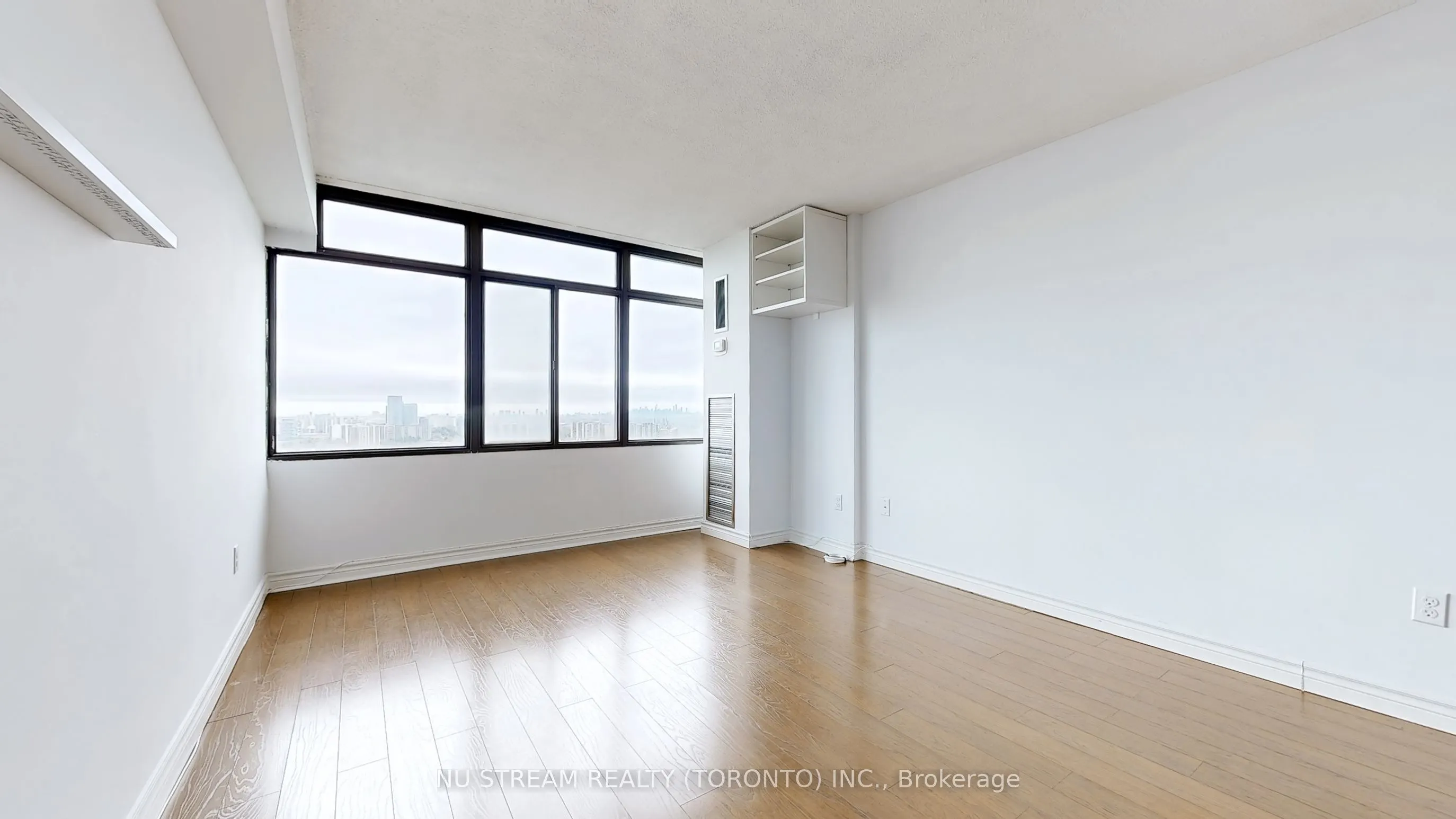 1555 Finch Avenue E, #2406