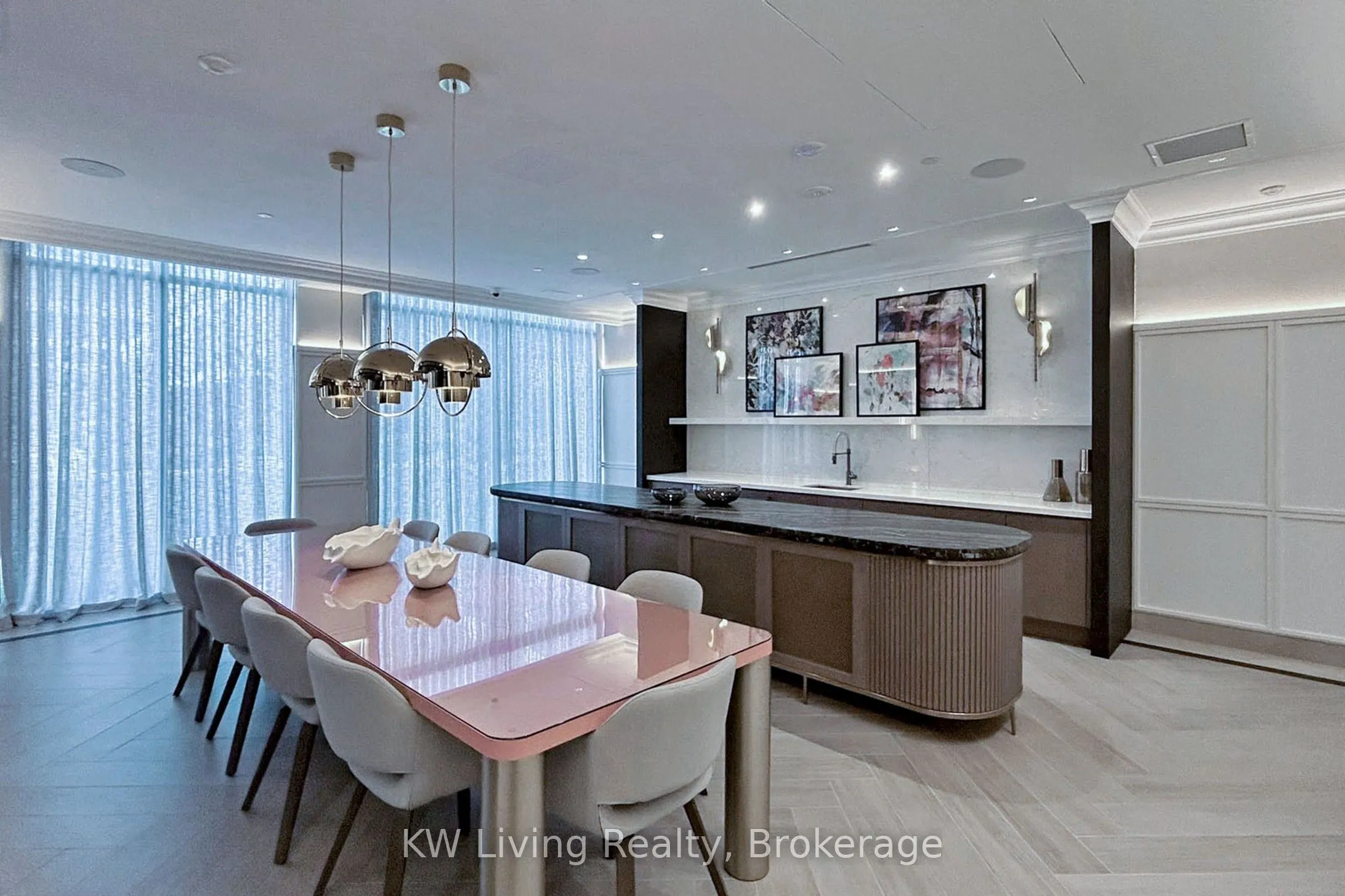 30 Inn on the Park Drive, #1608