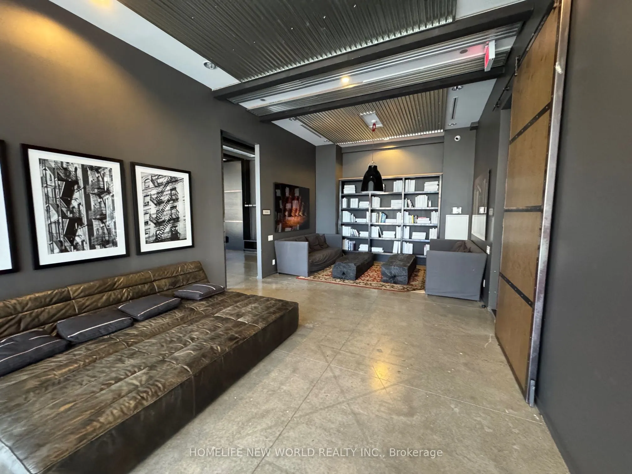 5 St Joseph Street, #1105