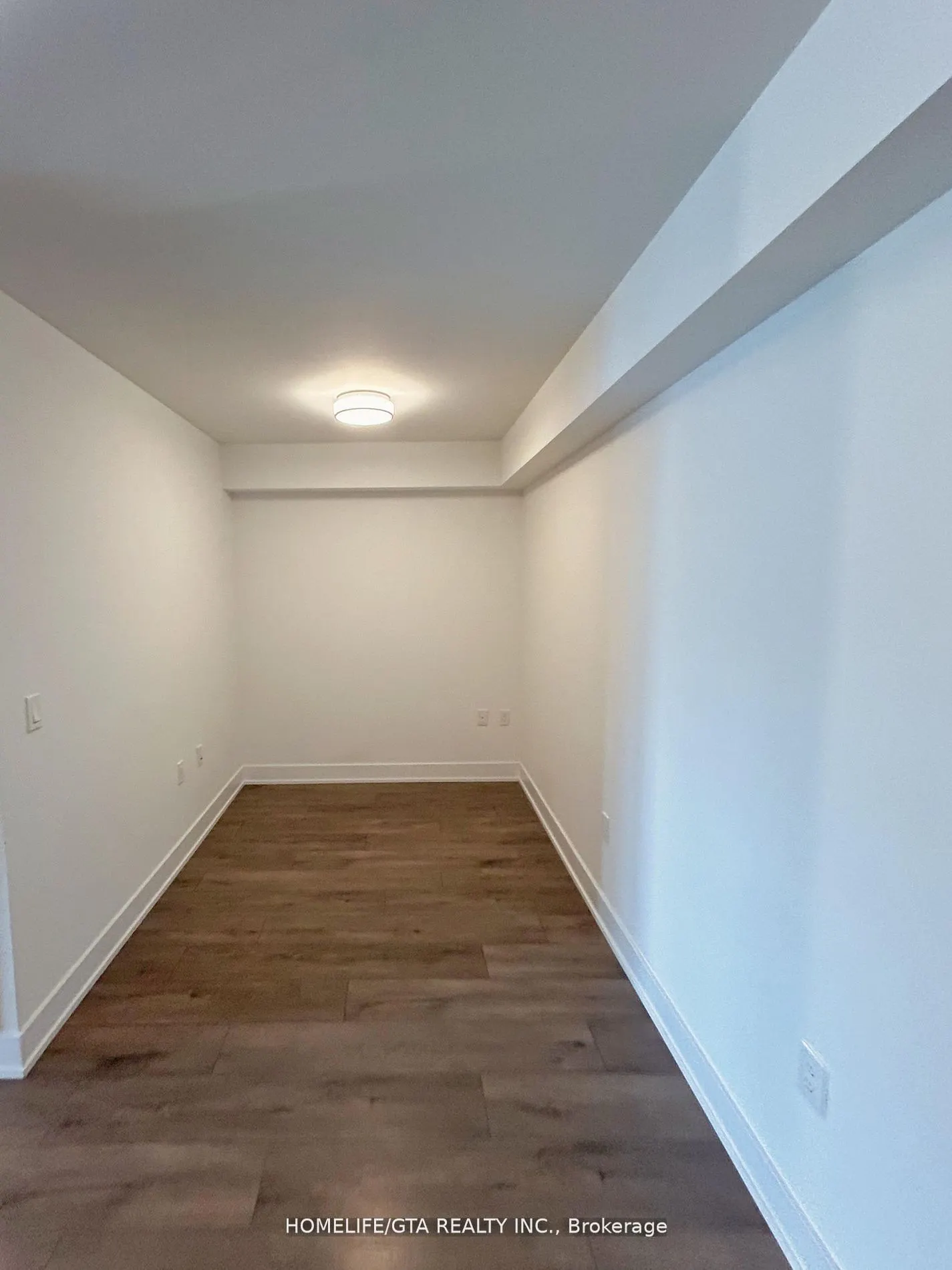 575 Bloor Street E, #1810