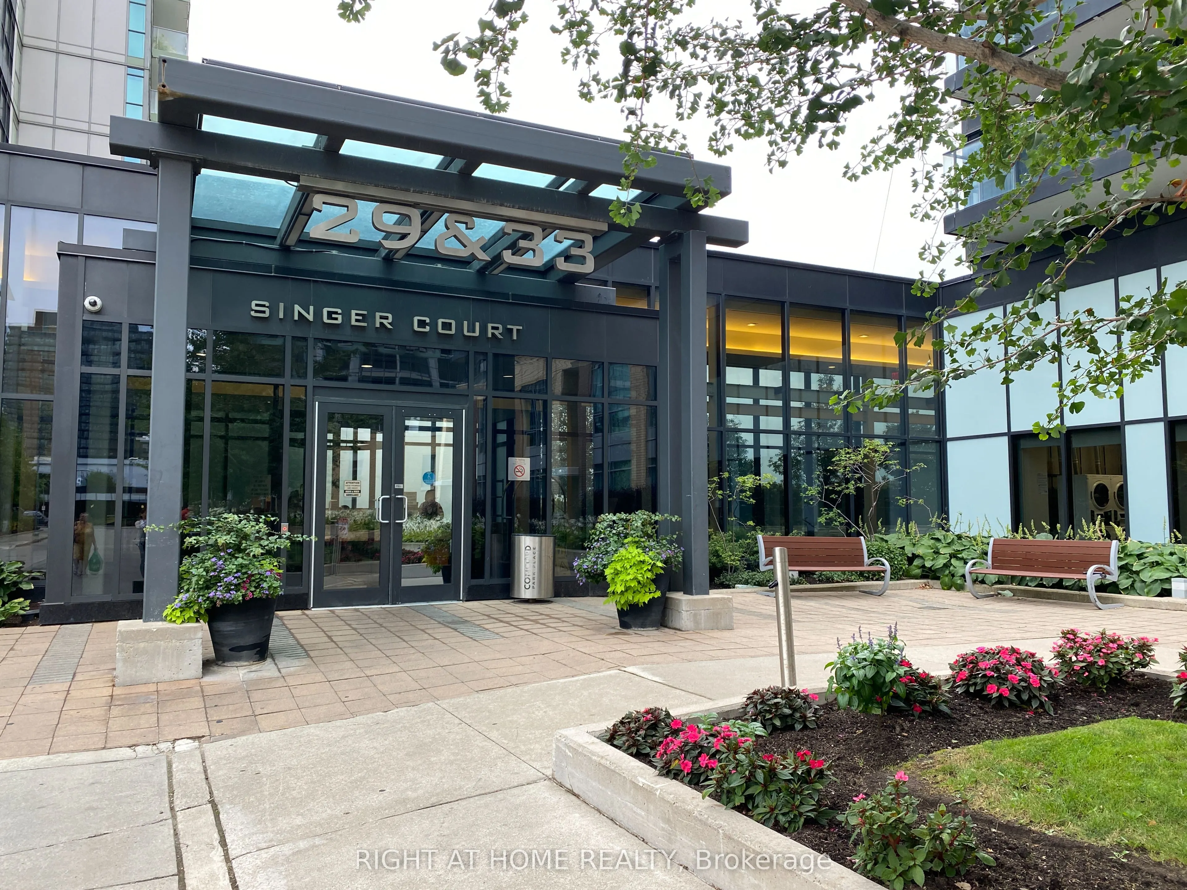 33 Singer Court, #3011