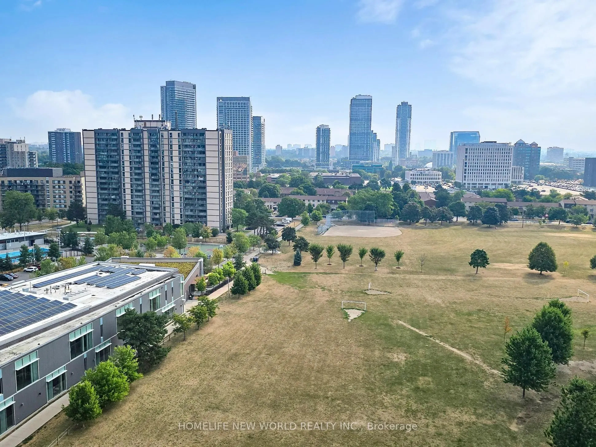 32 Forest Manor Road, #1610