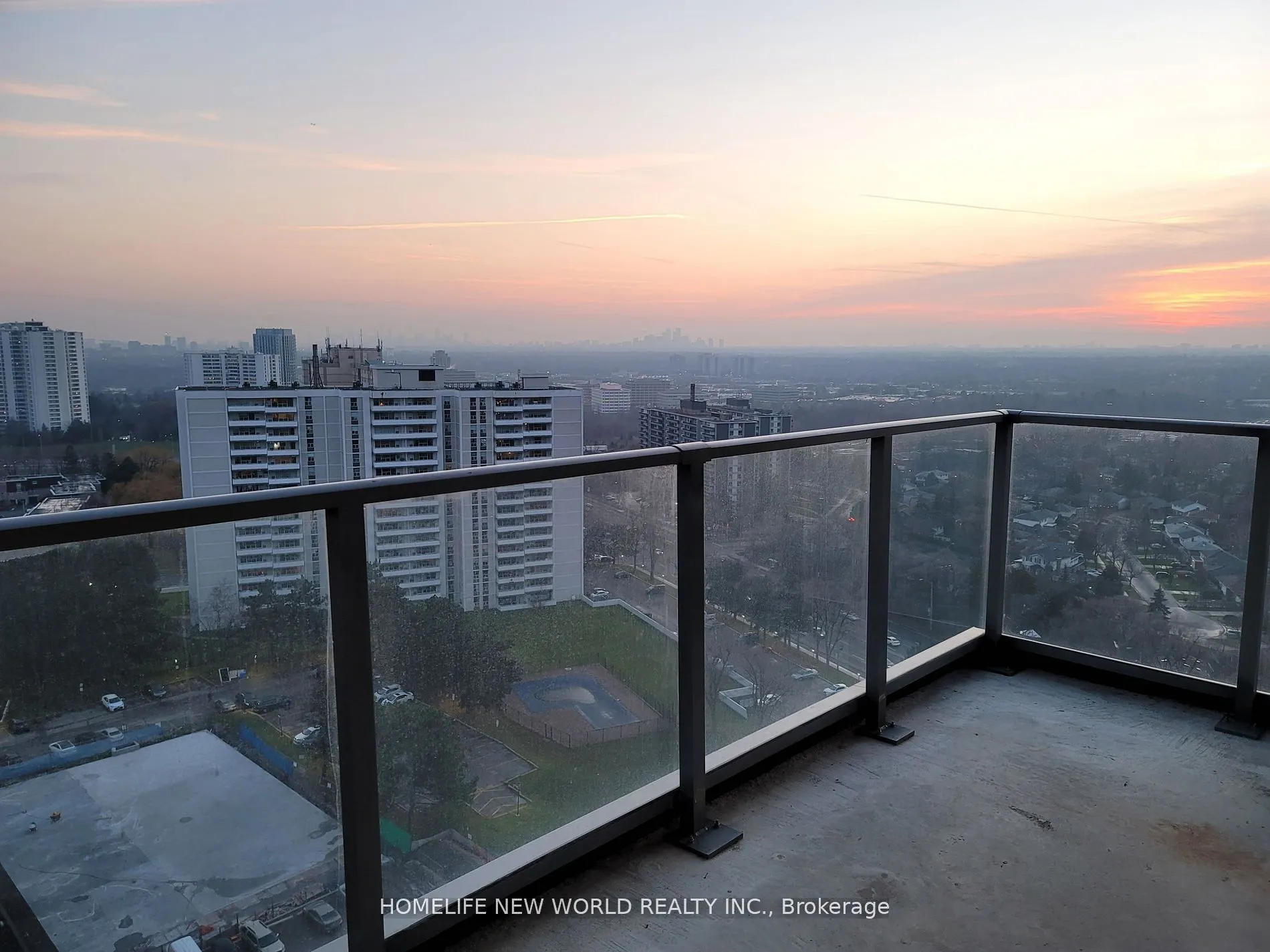32 Forest Manor Road, #1610
