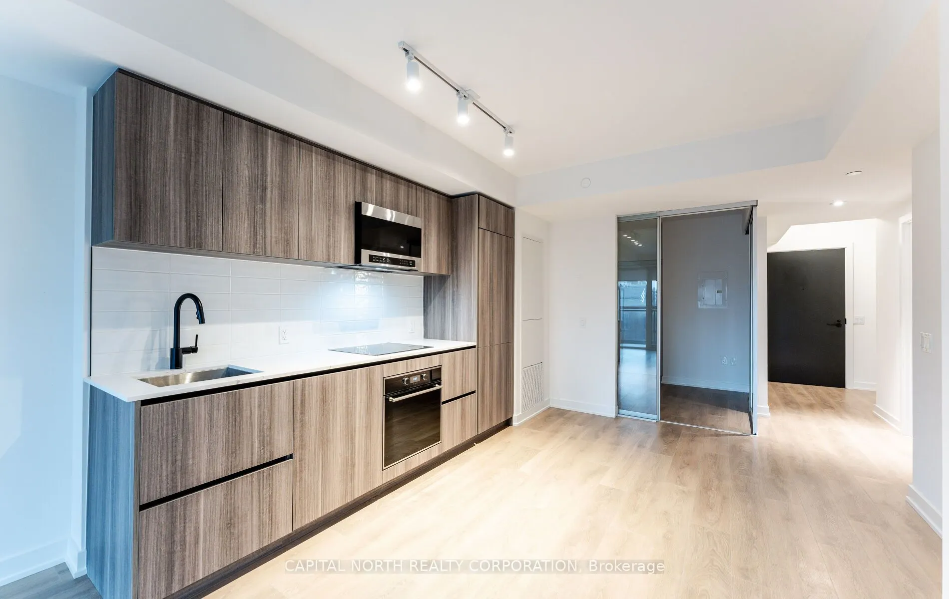 117 Broadway Avenue, #419