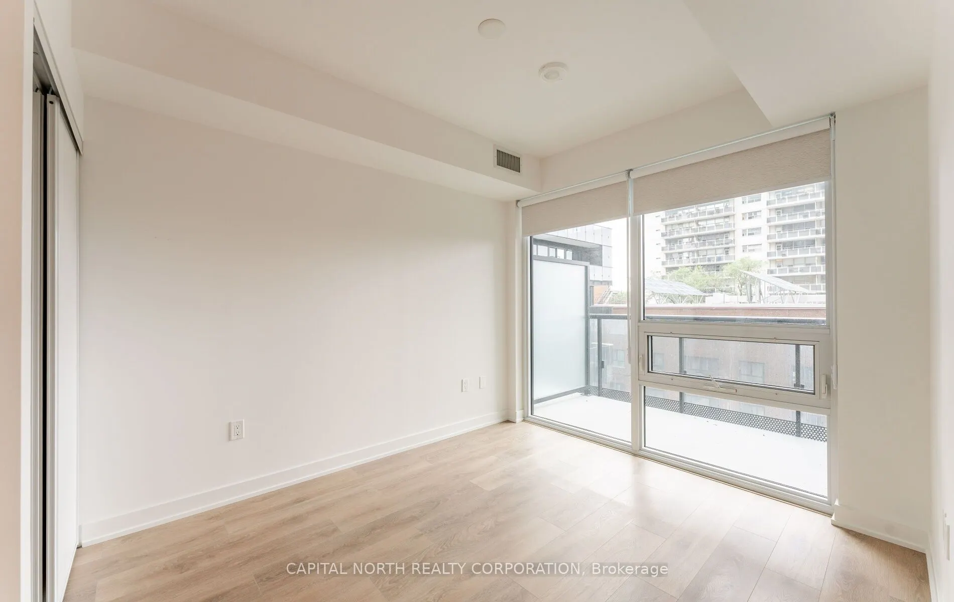 117 Broadway Avenue, #419