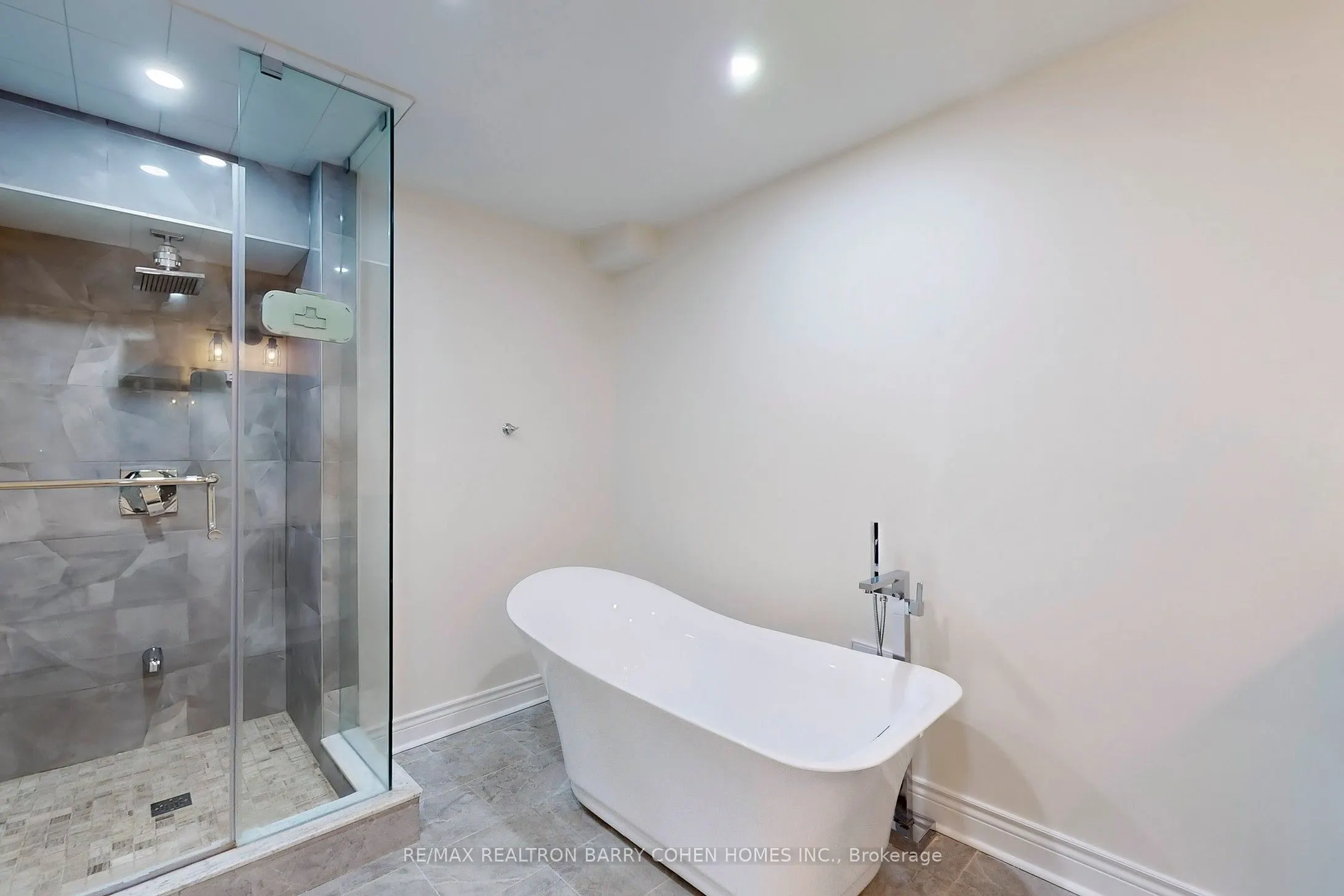 12 Larkfield Drive
