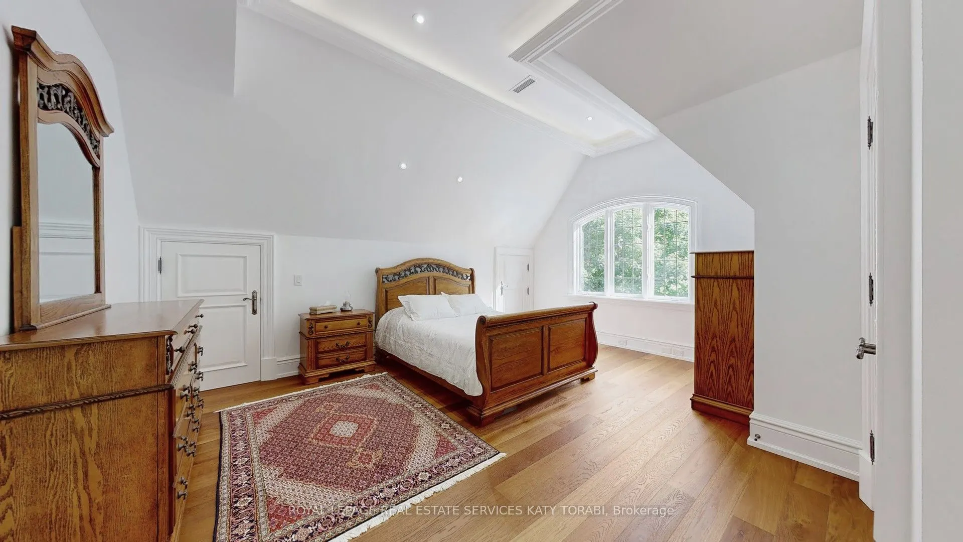 14 St Margarets Drive