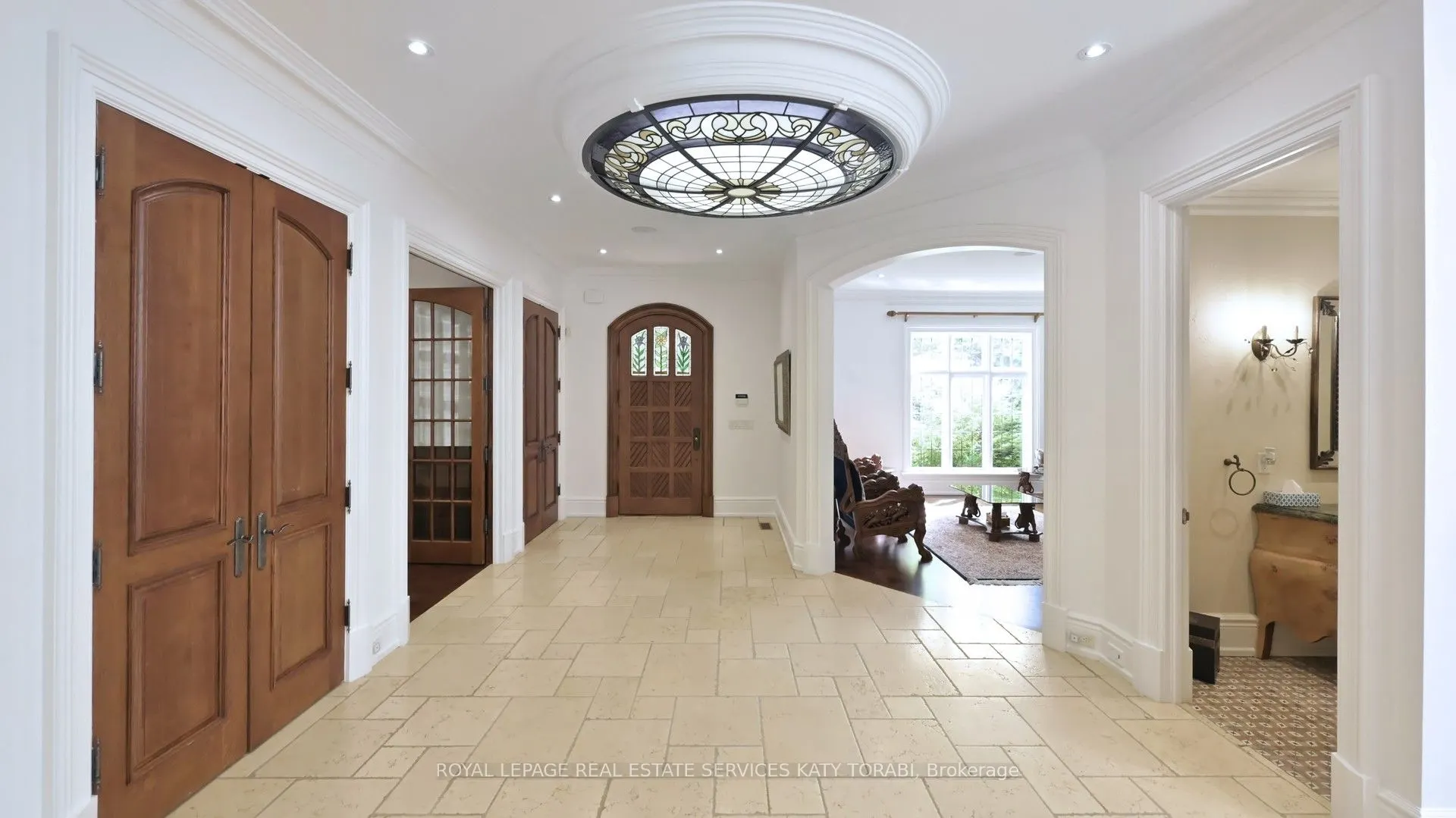 14 St Margarets Drive