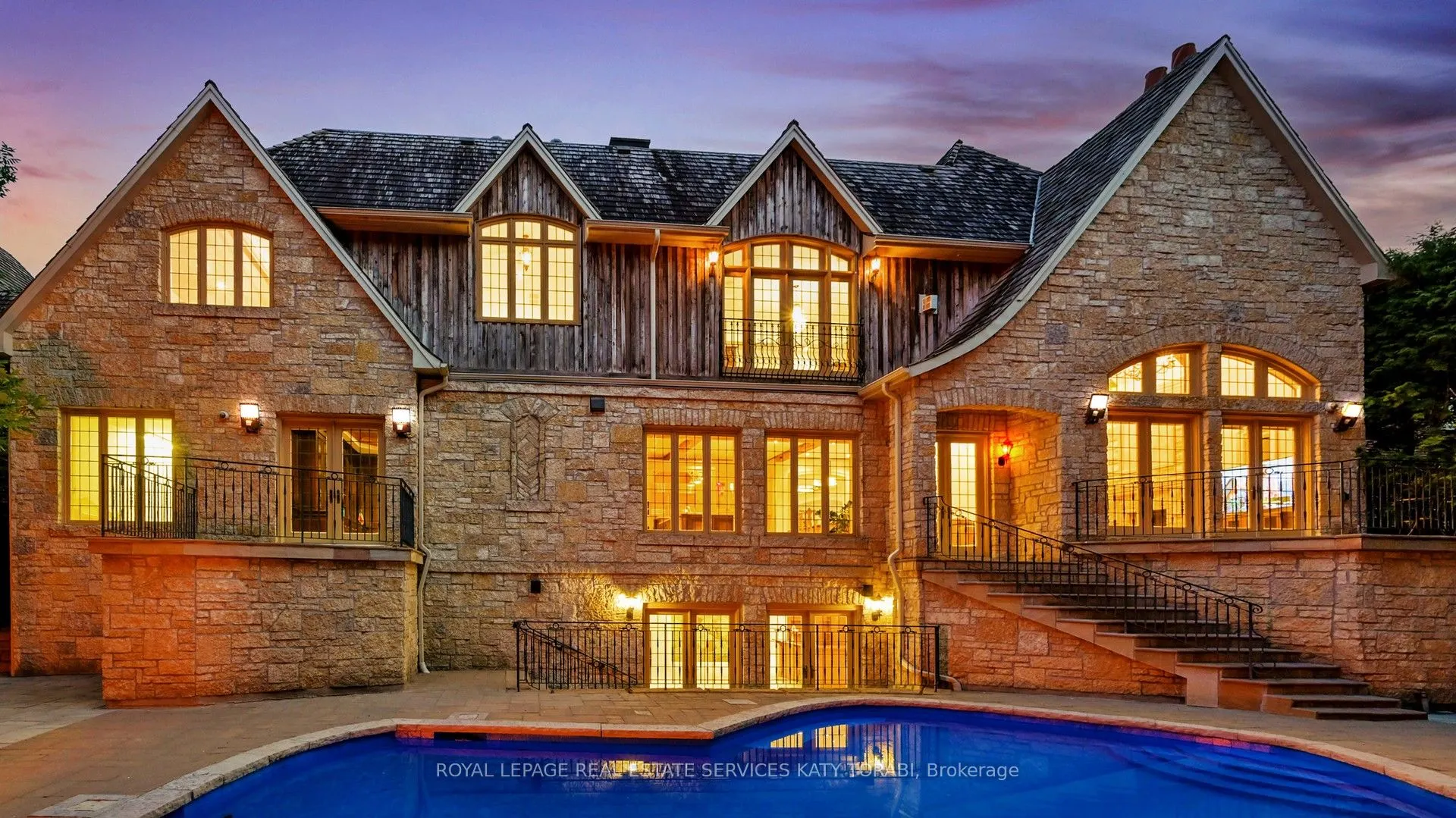 14 St Margarets Drive